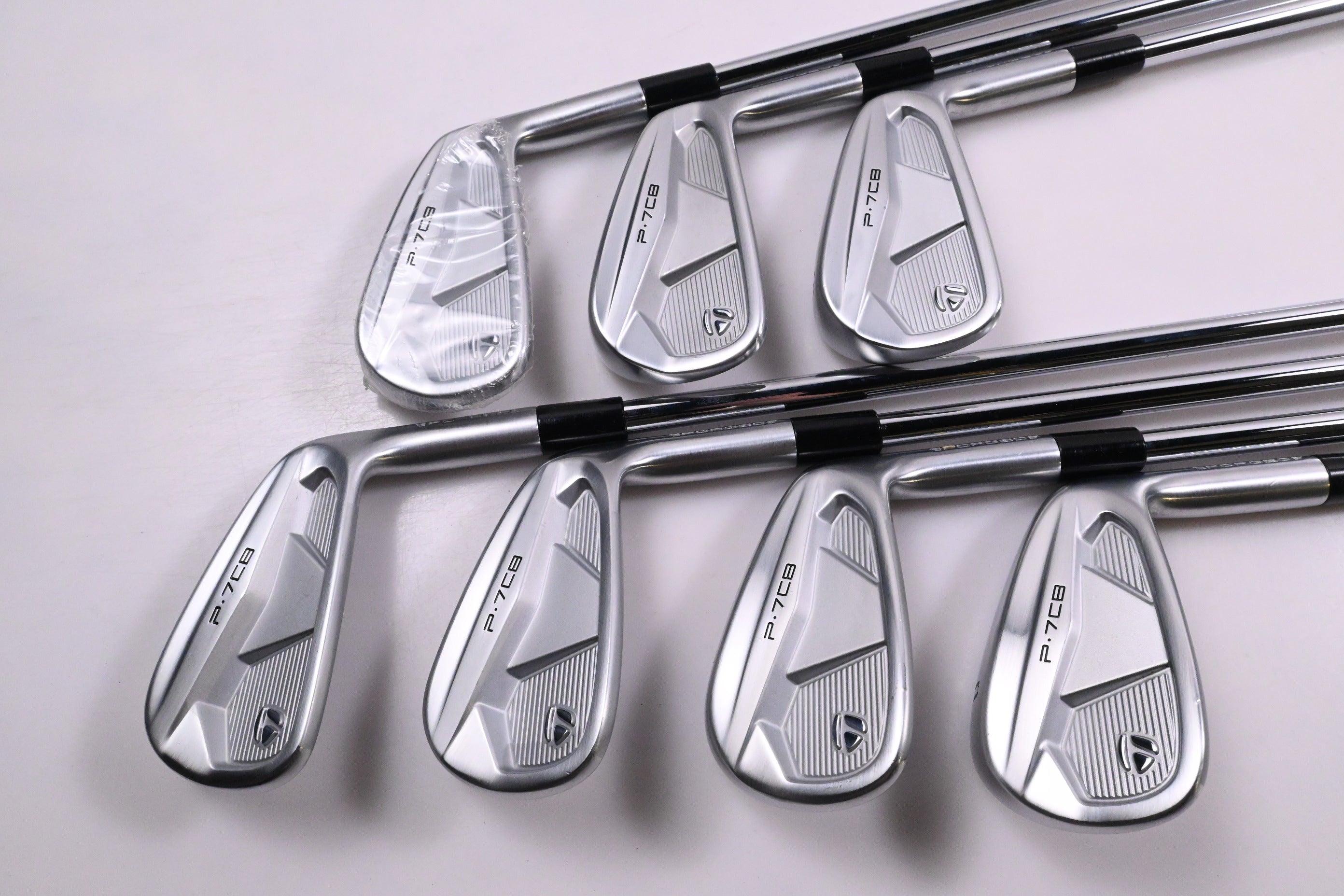 Taylormade P.7CB Irons / 4-PW / Regular Flex Project X Rifle Red 100 Shafts