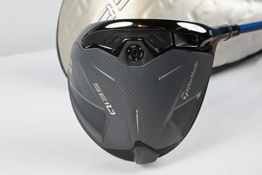 Taylormade Qi35 Driver / 10.5 Degree / Regular Flex EvenFlow Riptide CB 50 Shaft