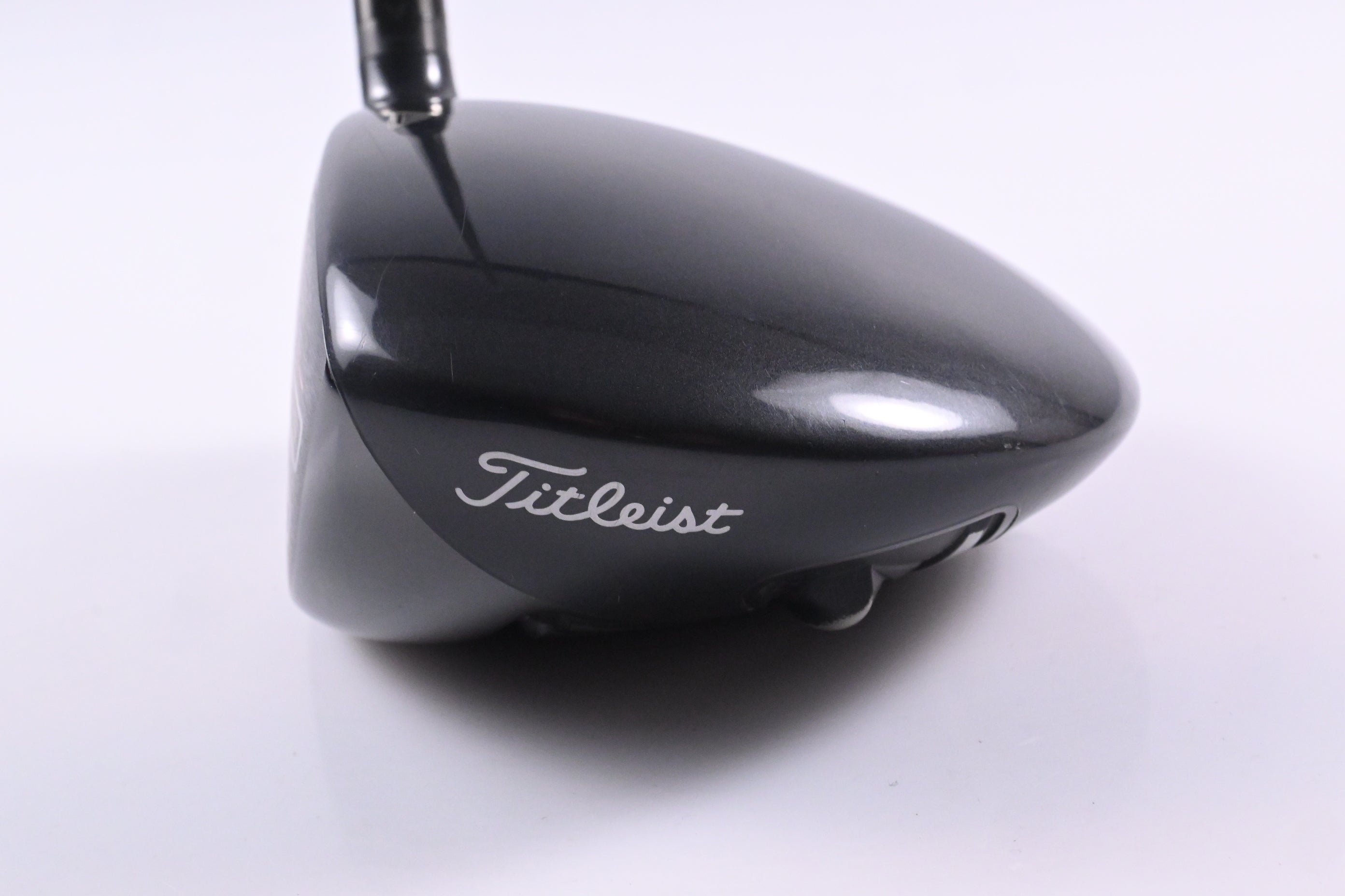 Left Hand Titleist 917 D3 Driver / 9.5 Degree / Stiff Flex Aldila RIP Alpha 60