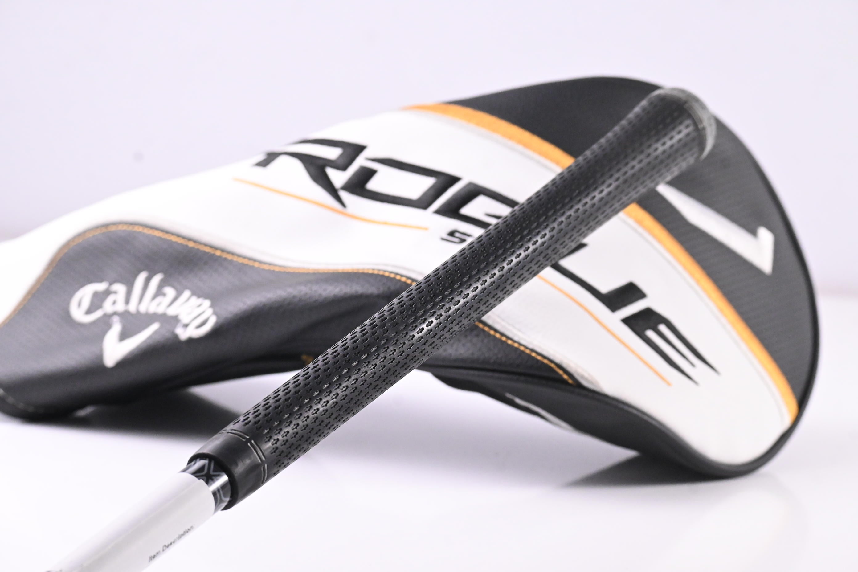 Left Hand Callaway Rogue ST MAX D Driver / 10.5 Degree / Regular Flex Cypher 50 Shaft