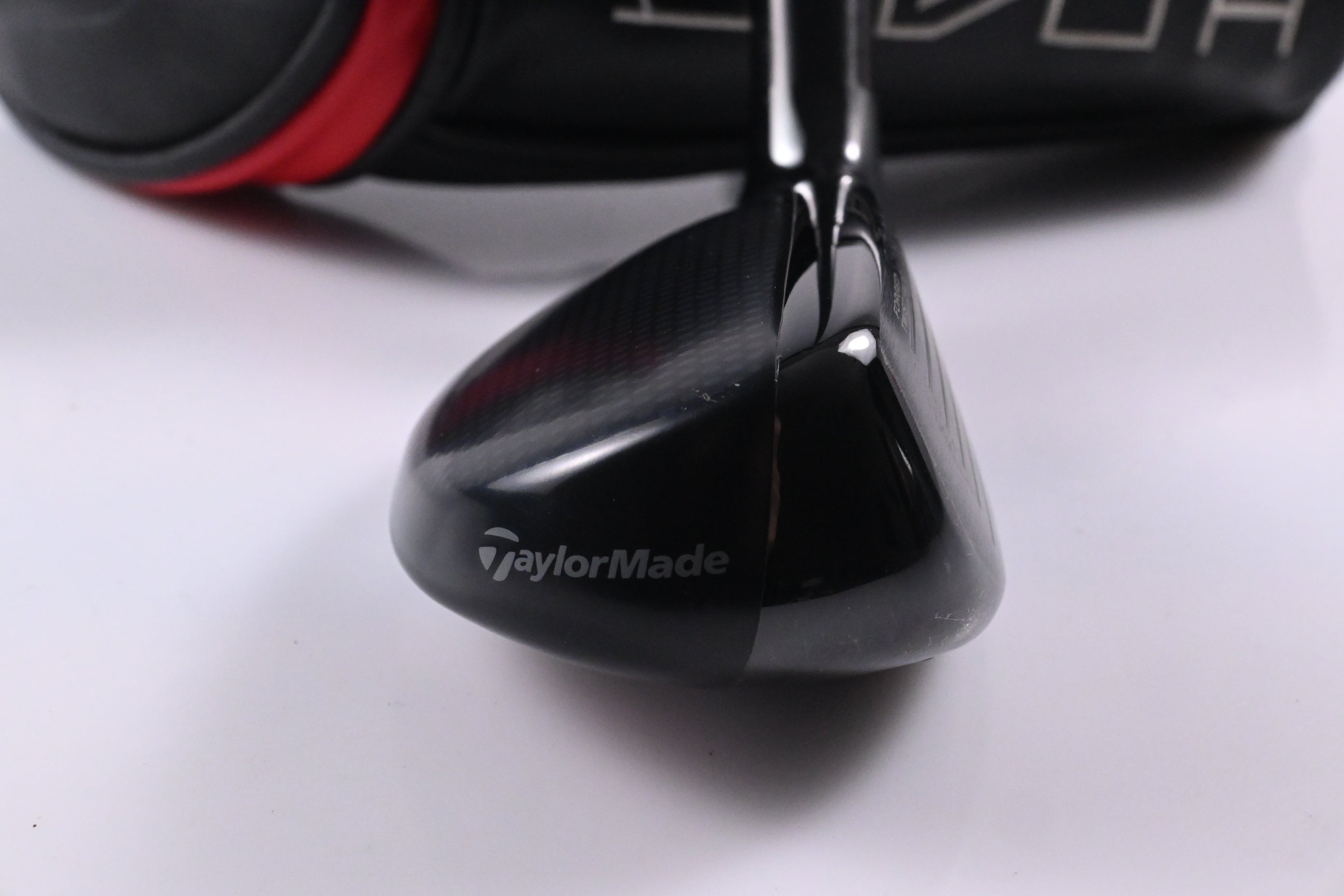 Taylormade Stealth Plus #4 Hybrid / 22 Degree / Stiff Flex HZRDUS RDX Smoke Red