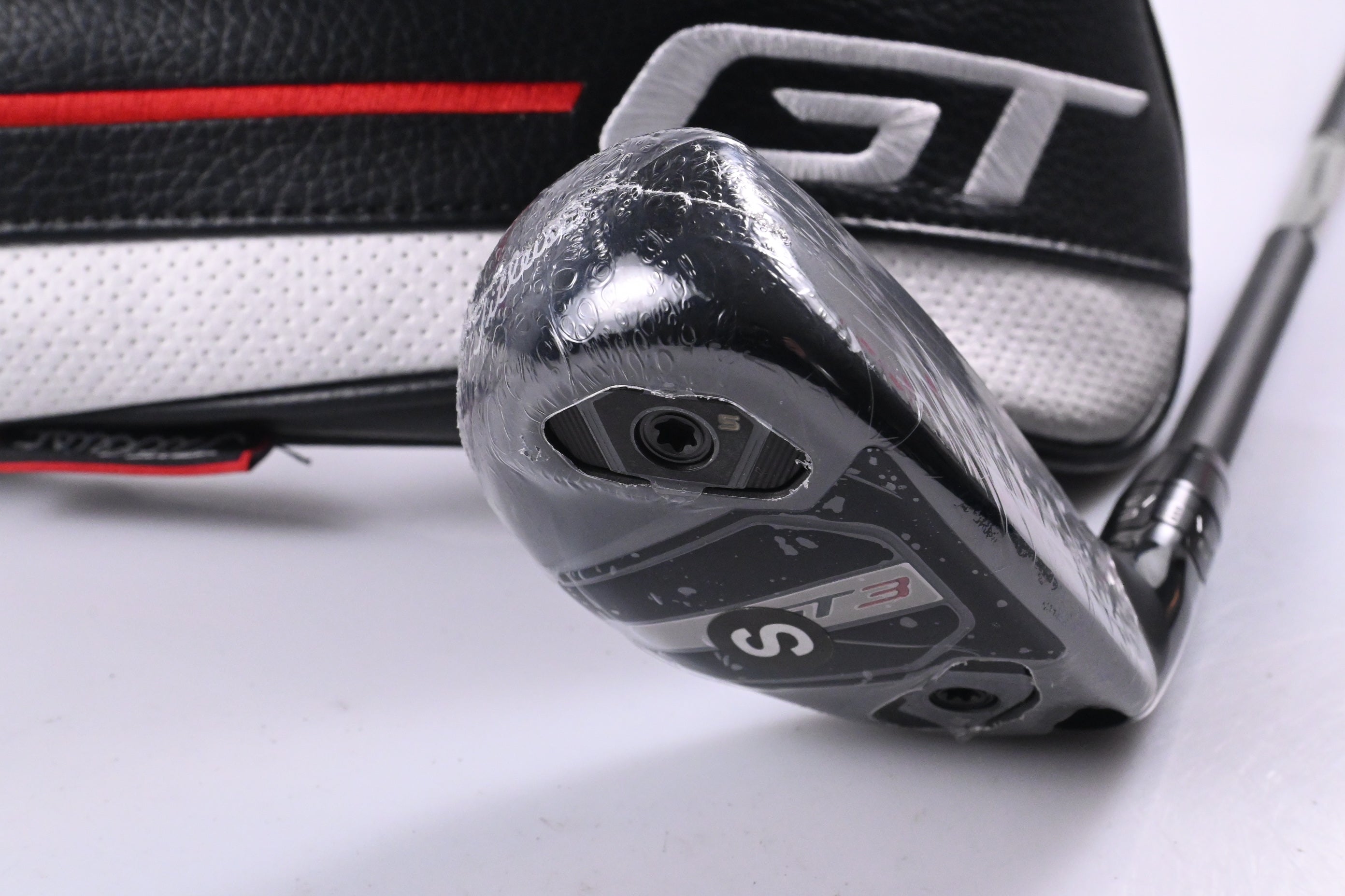 Titleist GT3 #3 Hybrid / 19 Degree / Stiff Flex HZRDUS Black 80 Shaft