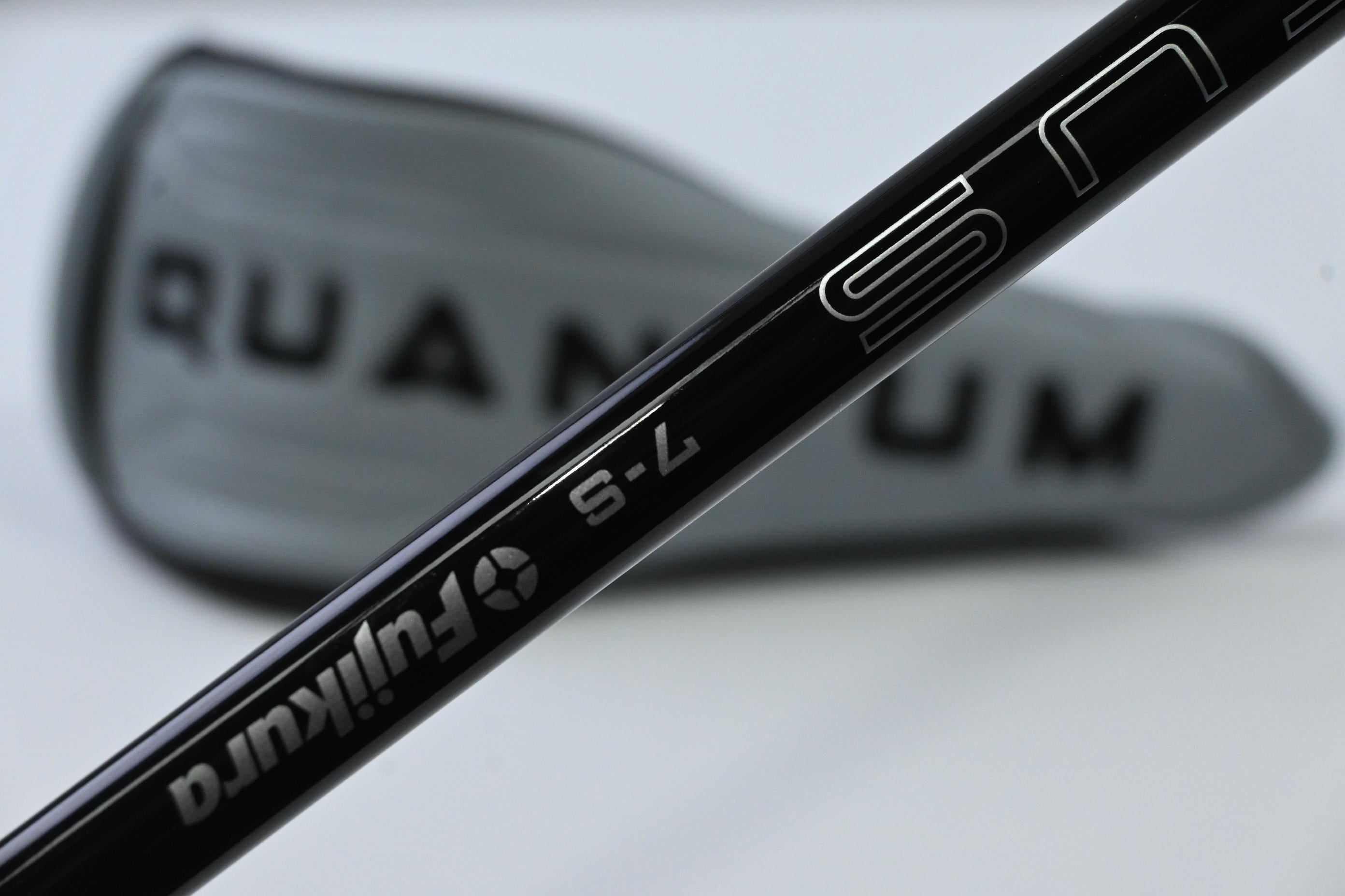 Callaway Quantum Max #7 Wood / 21 Degree / Stiff Flex Fujikura Ventus Black 7