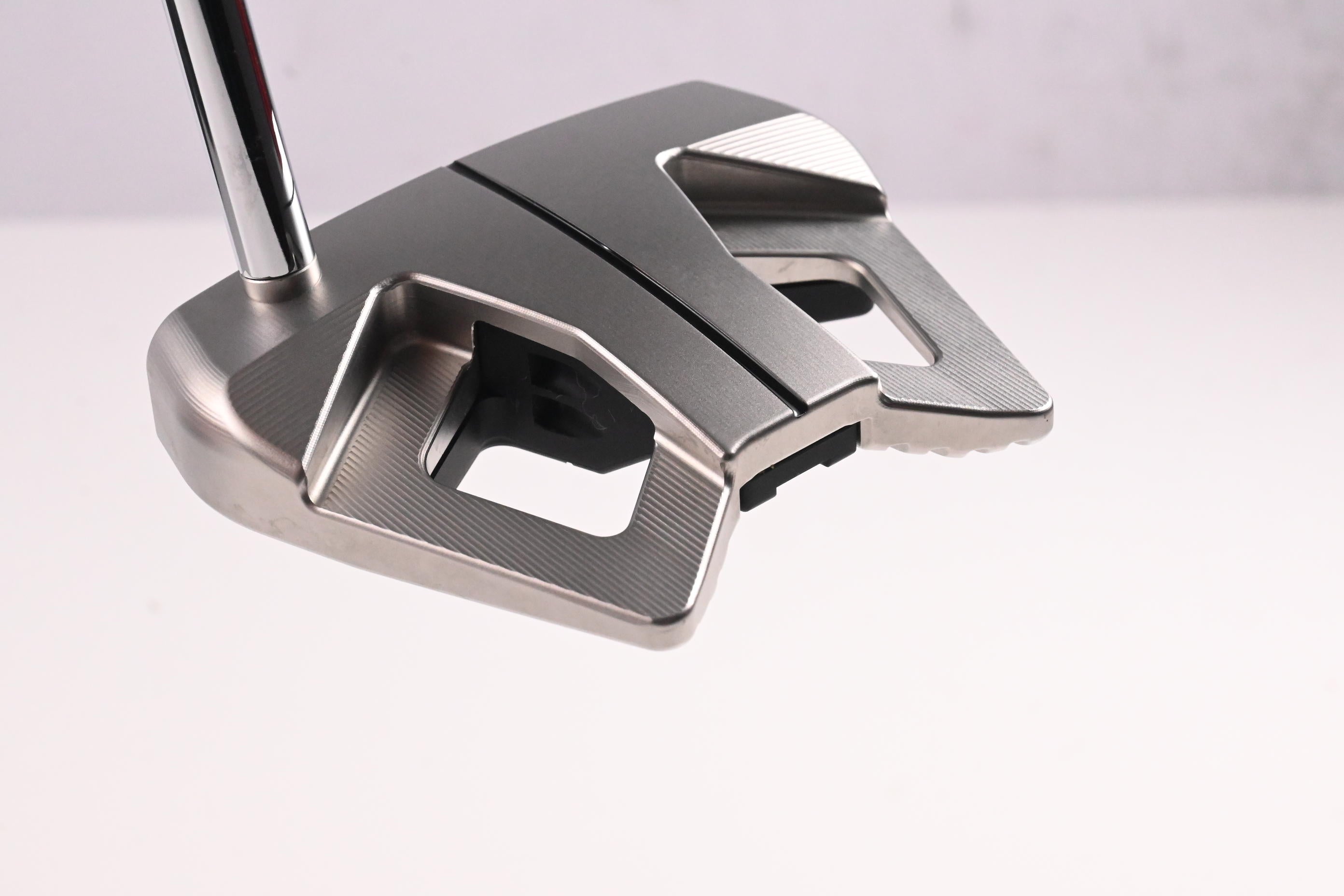 Scotty Cameron 2026 Phantom 9R Putter / 35 Inch