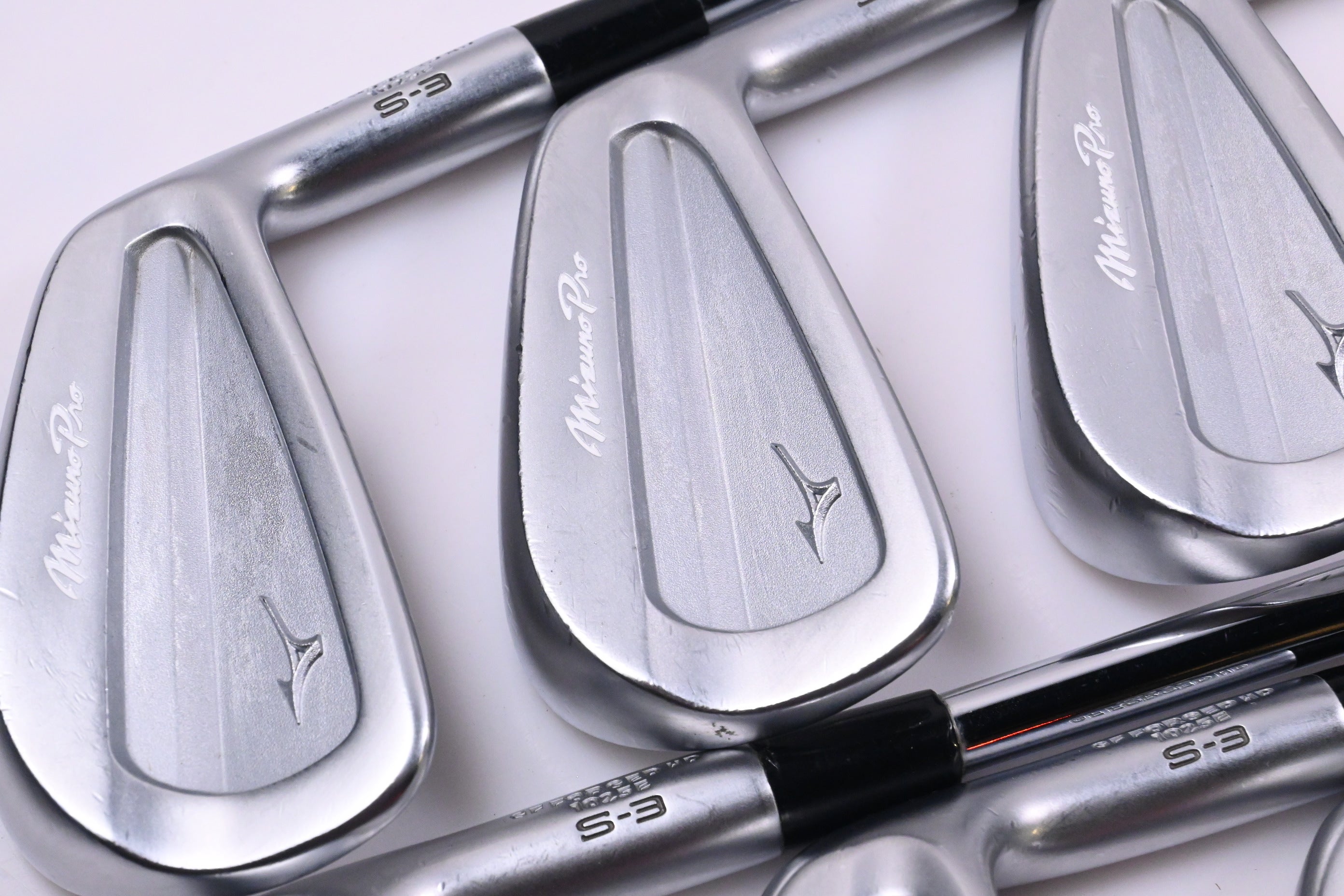 Mizuno Pro S-3 Irons / 5-PW / Stiff Flex Dynamic Gold 120 S300 Shafts