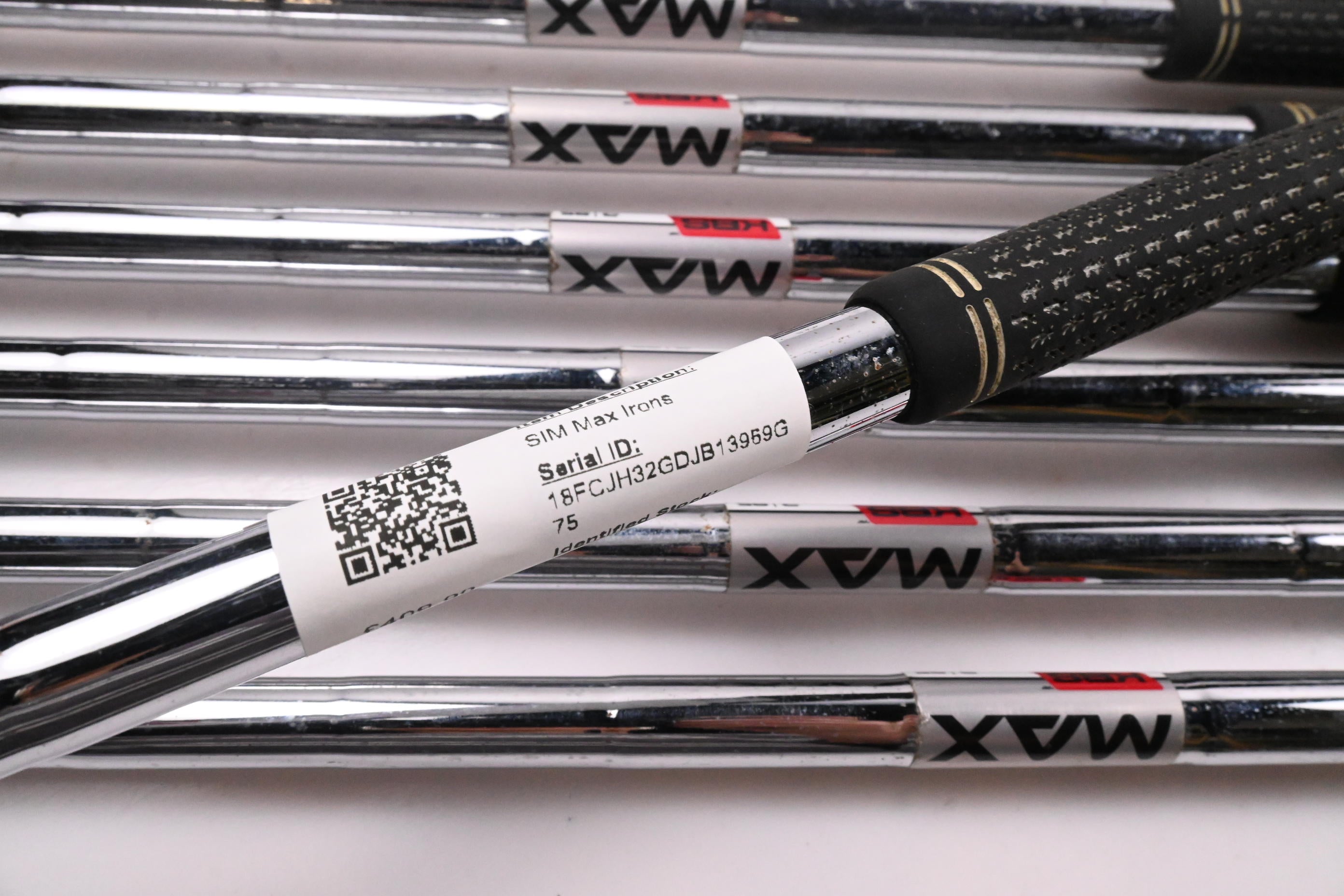 Taylormade SIM Max Irons / 5-PW+SW / Regular Flex KBS MAX 85 Shafts