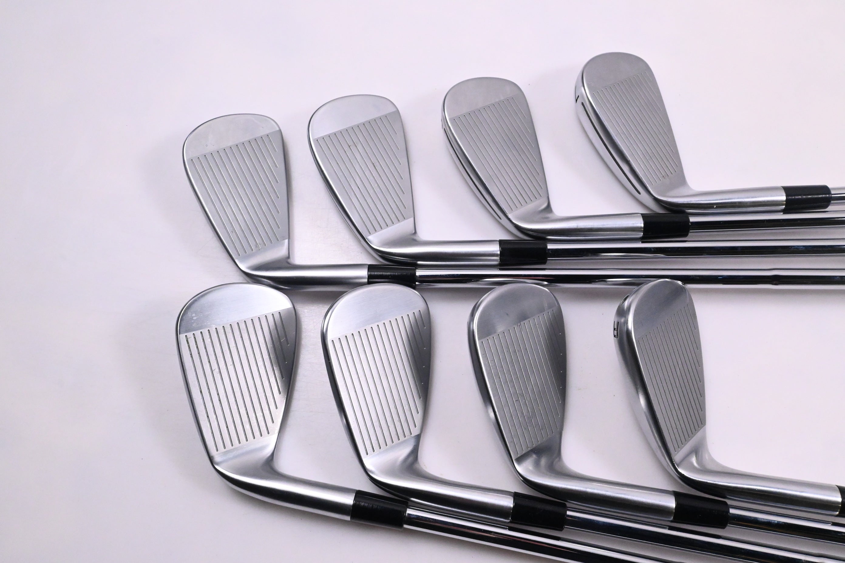 Taylormade P790 2025 Irons / 4-PW+AW / Stiff Flex Dynamic Gold Mid 115 S300