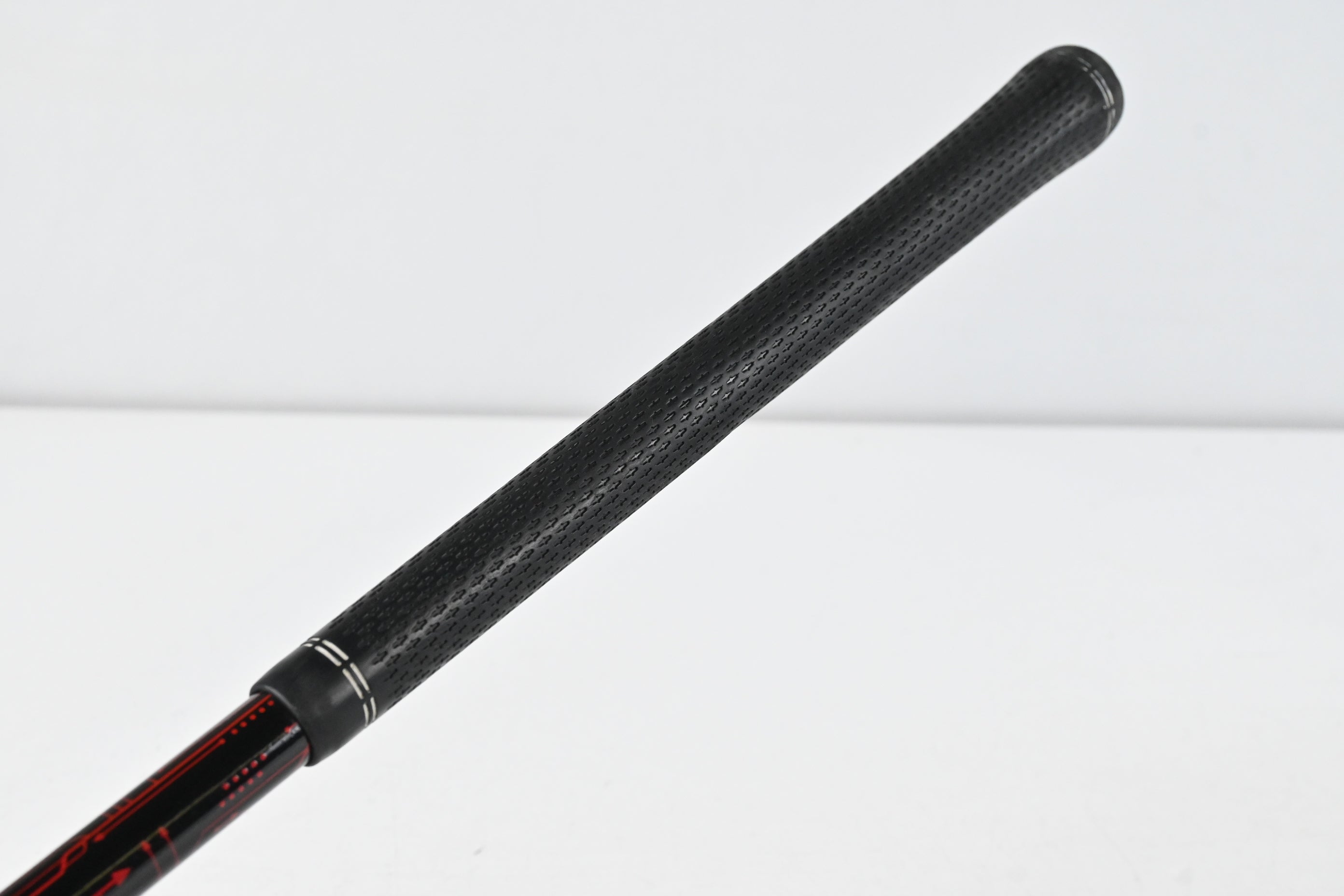 Titleist 917 D2 Driver / 10.5 Degree / Regular Flex Aldila Rogue M.AX 65 Shaft