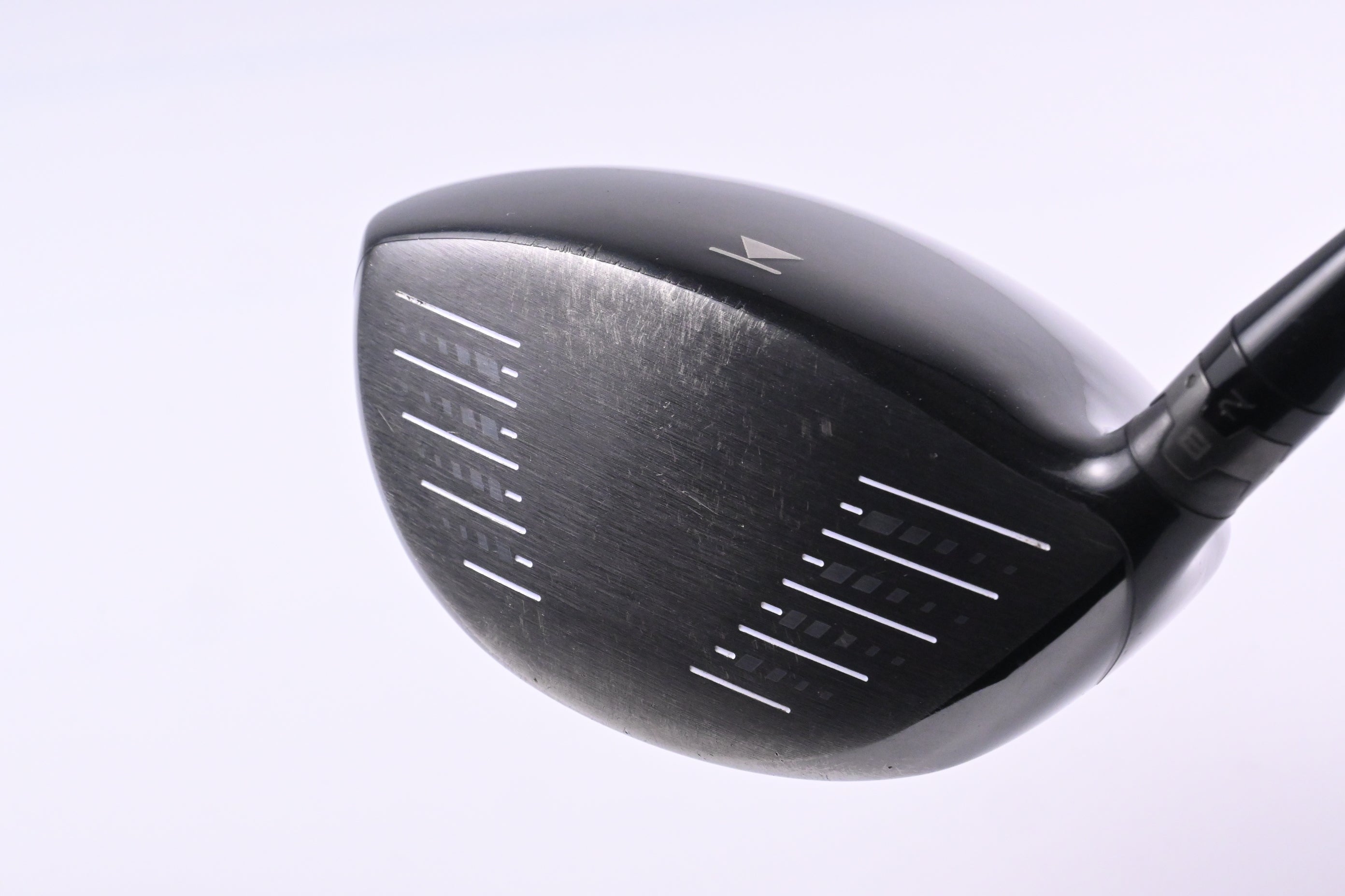 Titleist 913 D2 Driver / 10.5 Degree / Stiff Flex Aldila RIP Phenom 70 Shaft