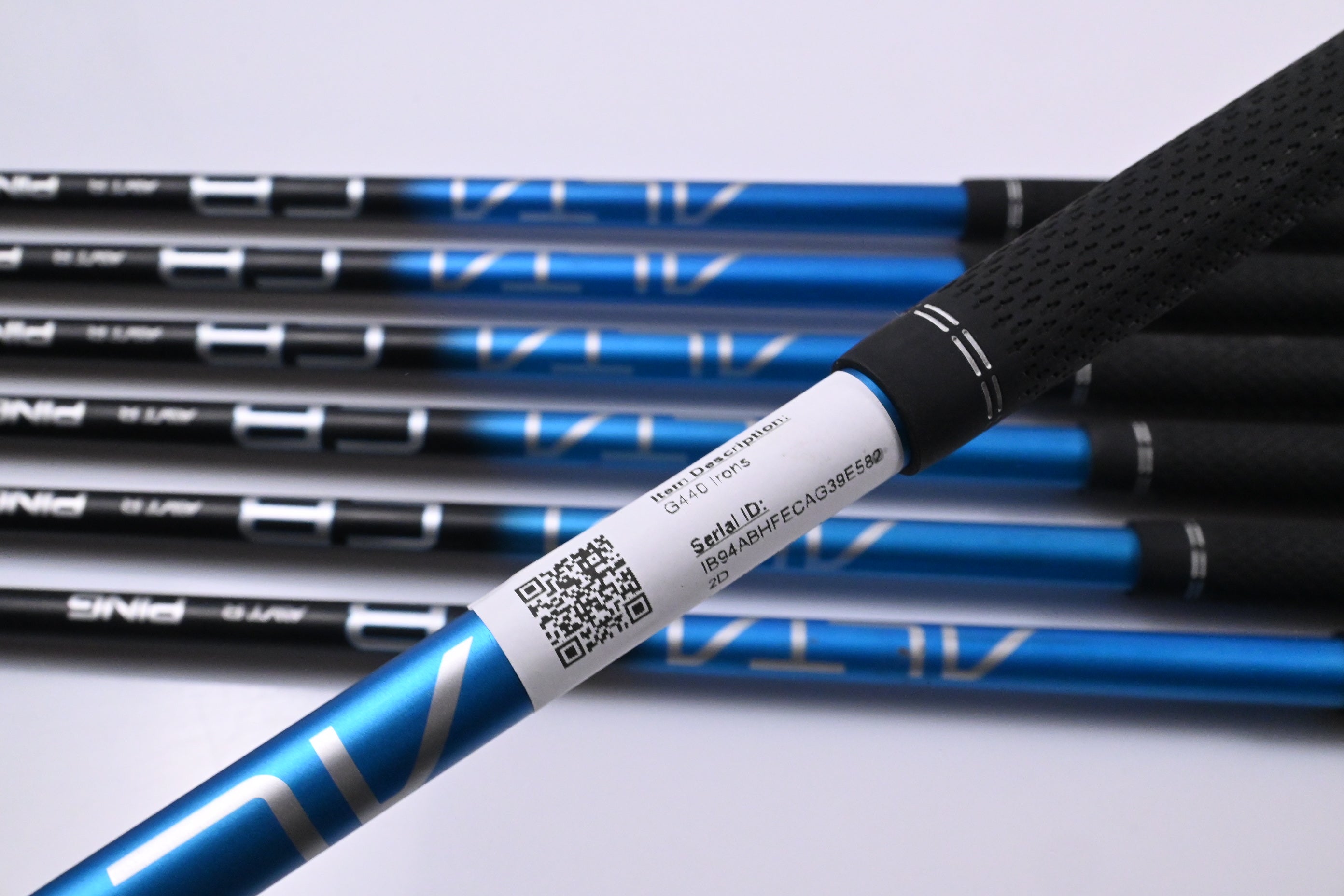 Ping G440 Irons / 5-PW+GW / Orange Dot / Regular Flex Ping Alta CB Blue Shafts