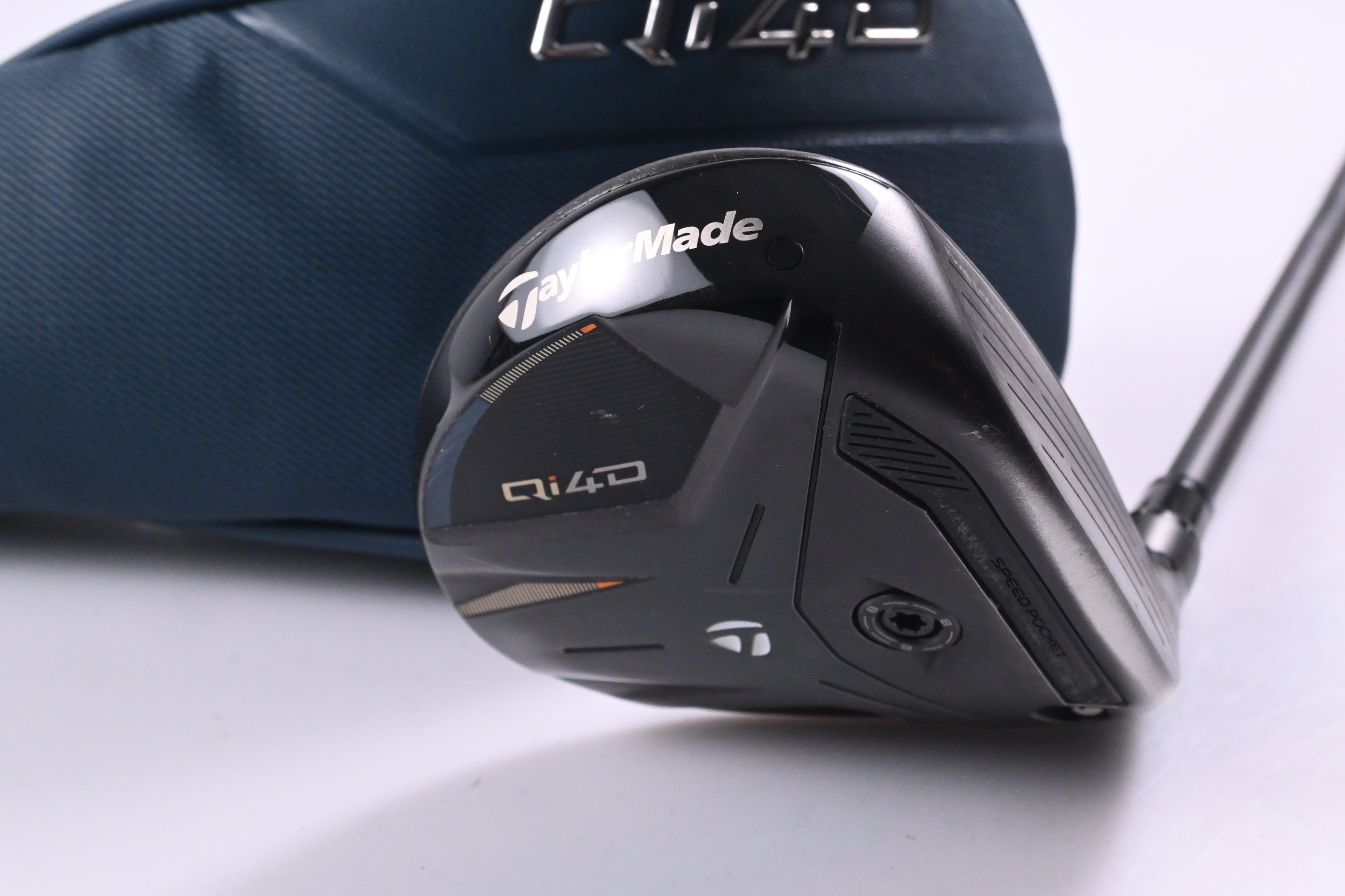 Taylormade Qi4D #5 Wood / 18 Degree / Regular Reax 55 Shaft