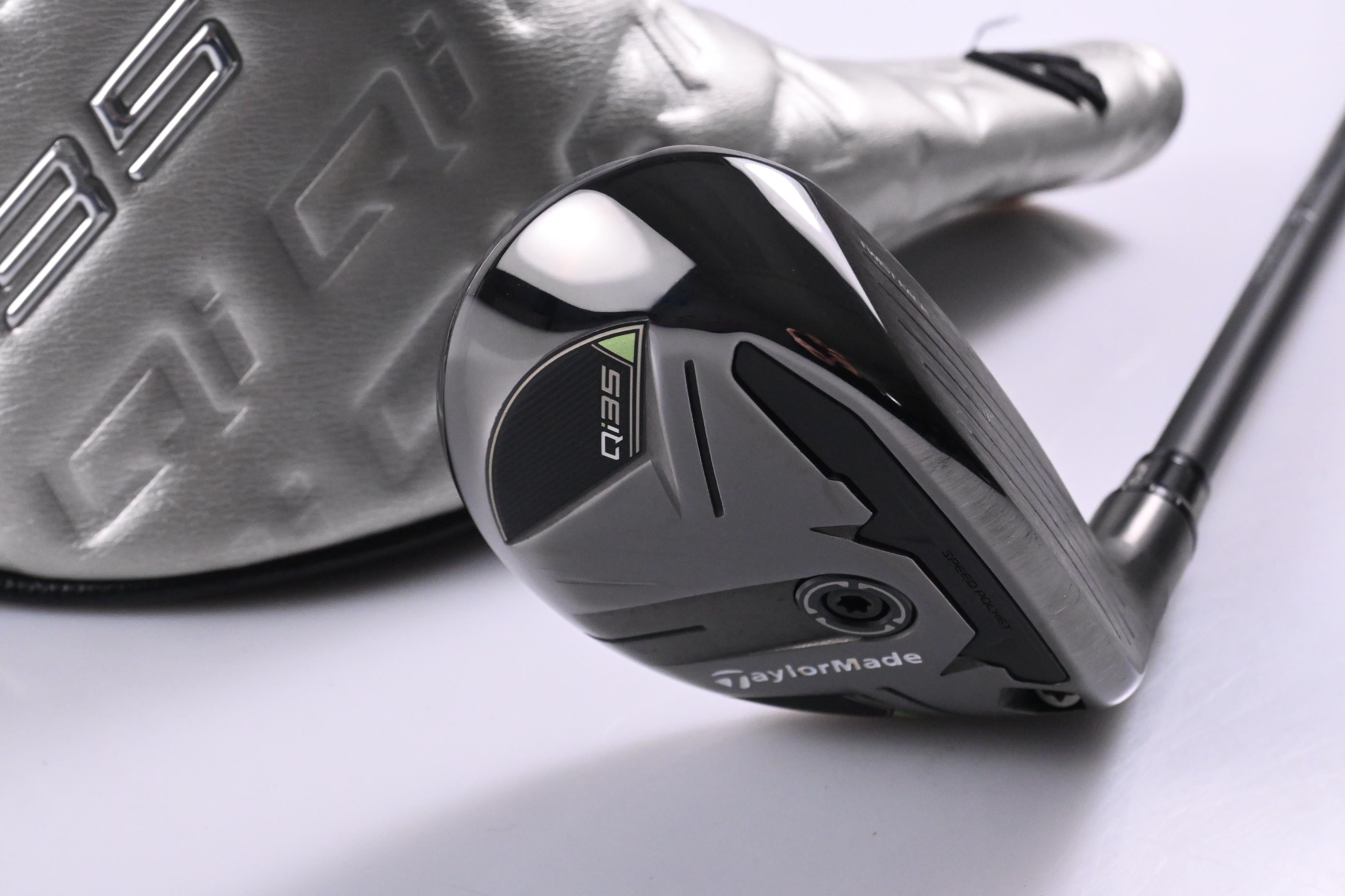 Taylormade Qi35 #4 Hybrid / 22 Degree / X-Flex HZRDUS GEN5 Black 90 Shaft