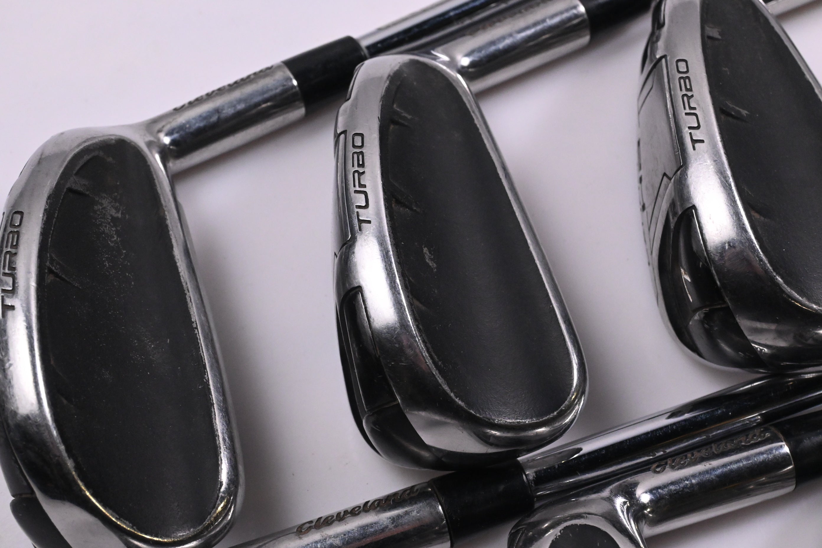 Cleveland Launcher HB Turbo Irons / 5-PW / Regular Flex Dynamic Gold DST 98 R300