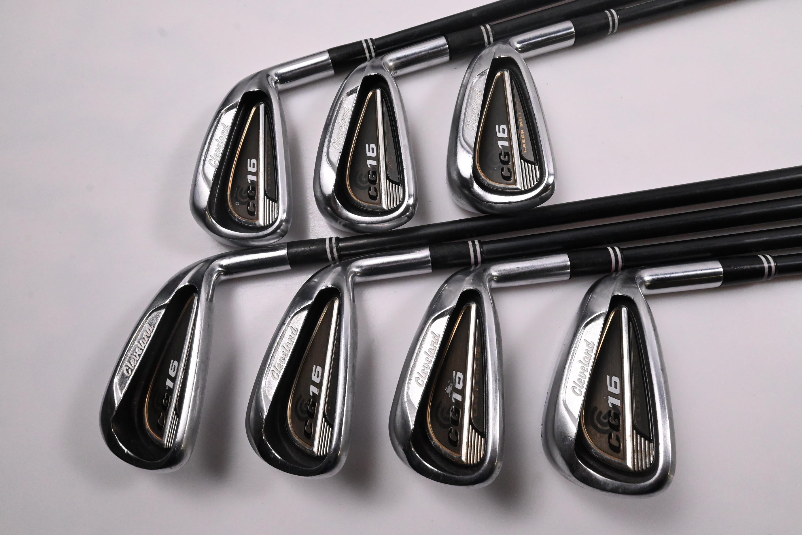 Cleveland CG16 Chrome Irons / 4-PW / Regular Flex ActionLite 55 Shafts