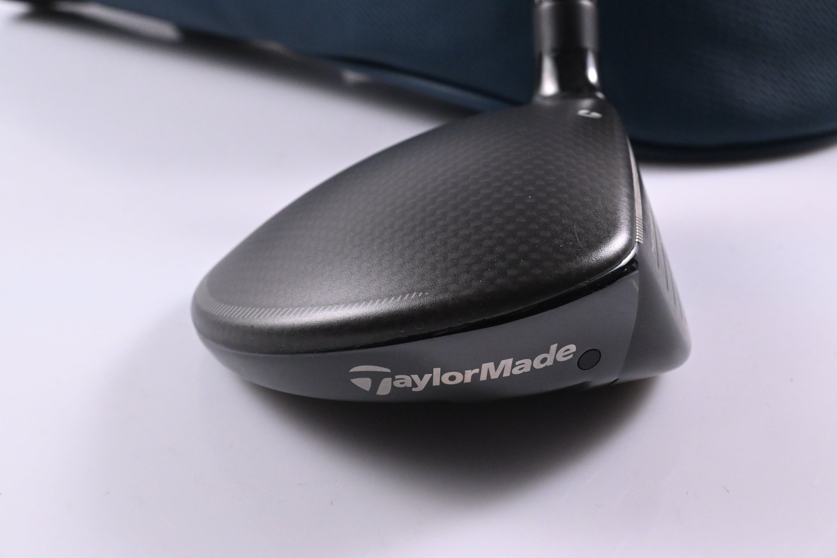 Taylormade Qi4D #5 Wood / 18 Degree / Regular Reax 55 Shaft