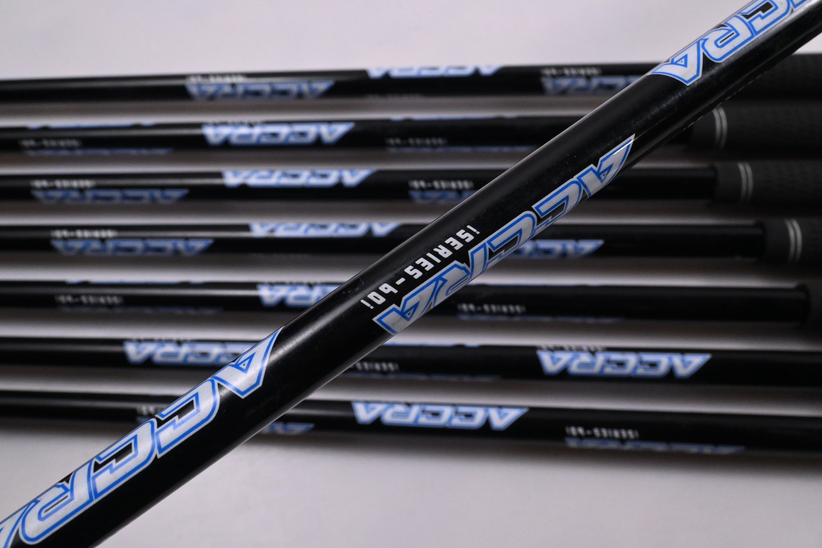 Callaway Rogue ST Pro Irons / 4-PW+AW / Regular Flex Accra iSeries 60i Shafts