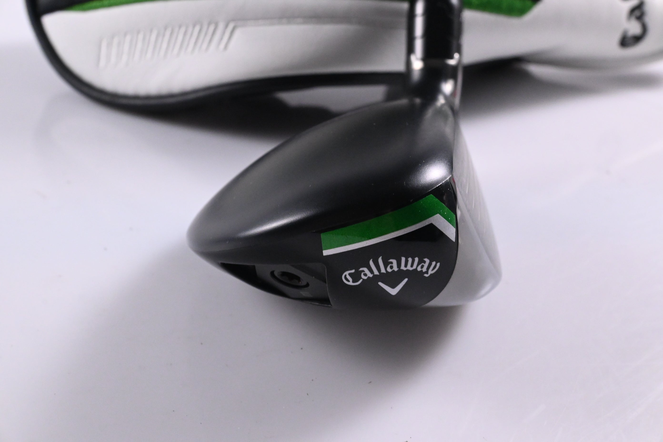 Callaway Elyte X #4 Hybrid / 21 Degree / Senior Flex Vanquish 5 Shaft