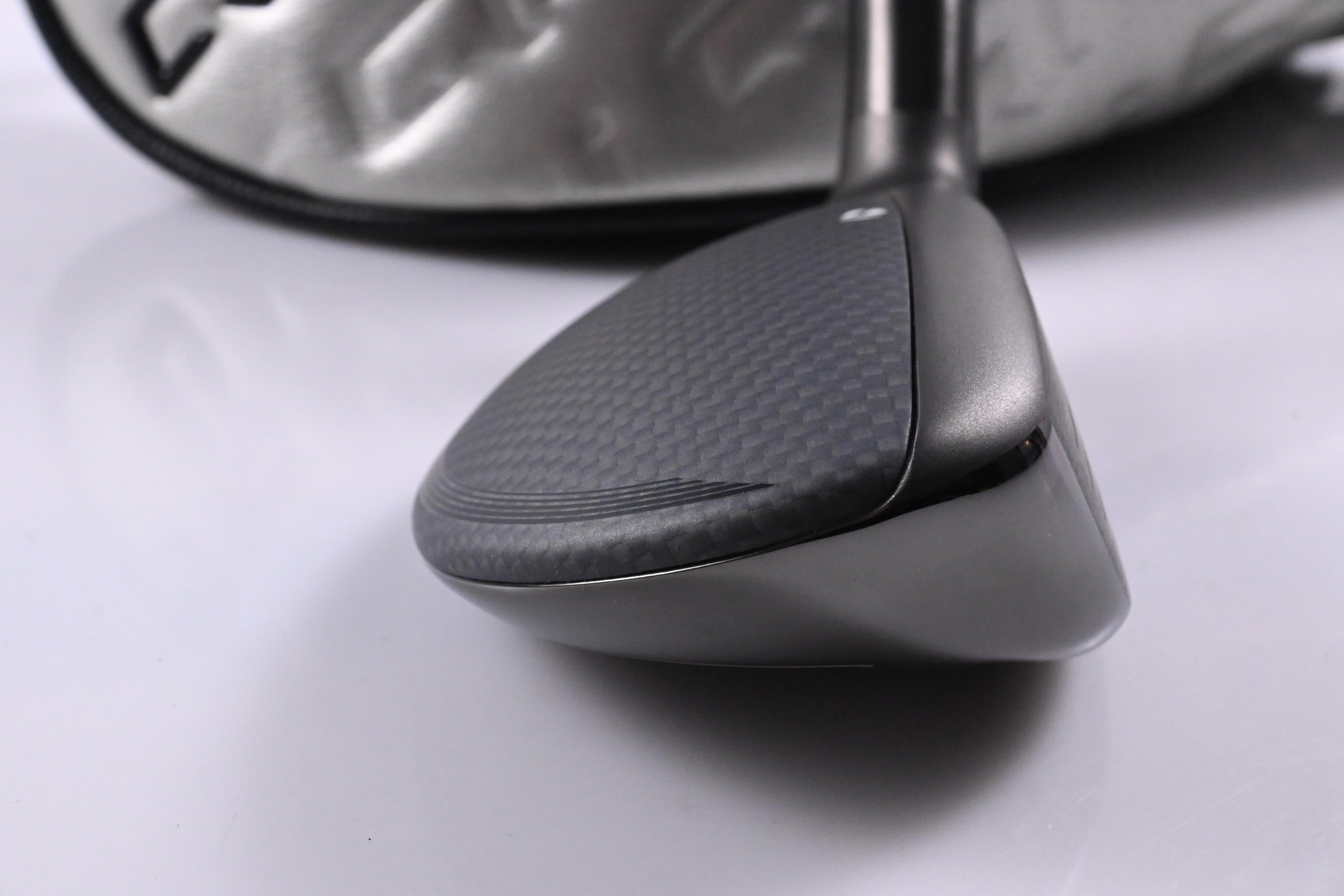 Taylormade Qi35 #4 Hybrid / 22 Degree / X-Flex HZRDUS GEN5 Black 90 Shaft