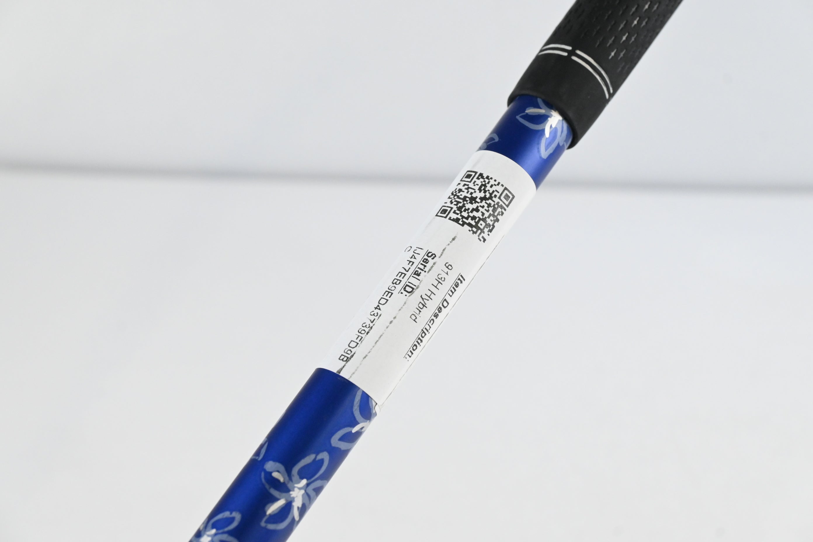 Titleist 913H #4 Hybrid / 24 Degree / Regular Flex Diamana S+72 Shaft