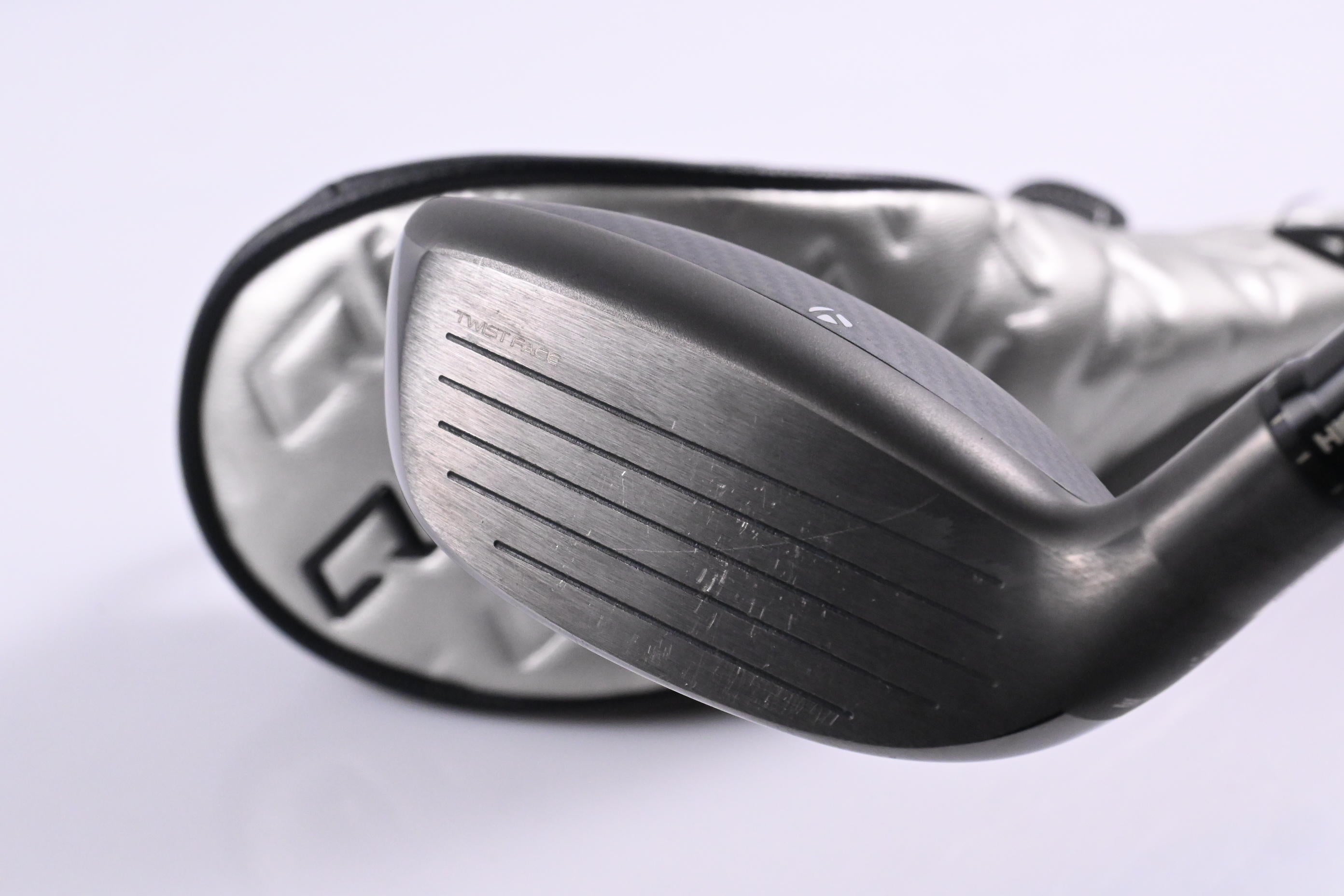 Taylormade Qi35 #4 Hybrid / 22 Degree / X-Flex HZRDUS GEN5 Black 90 Shaft