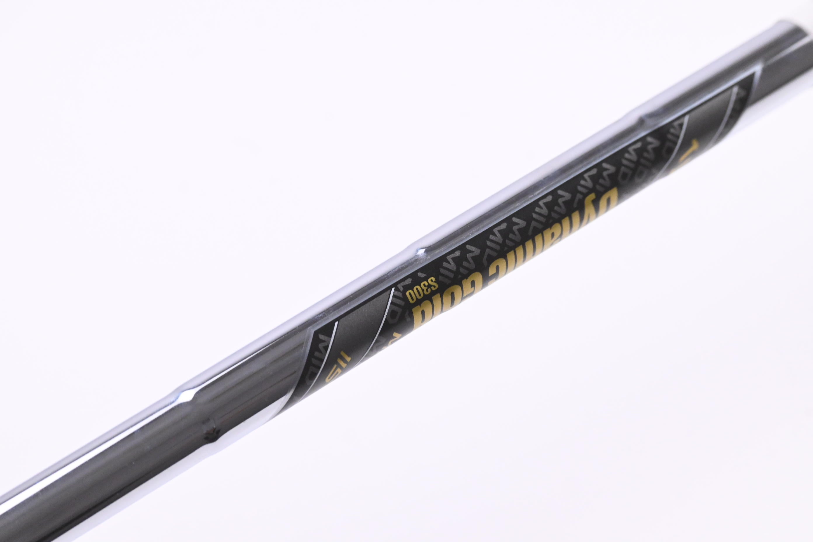 Srixon ZXi7 #7 Iron / 32 Degree / Stiff Flex Dynamic Gold Mid 115 S300 Shaft