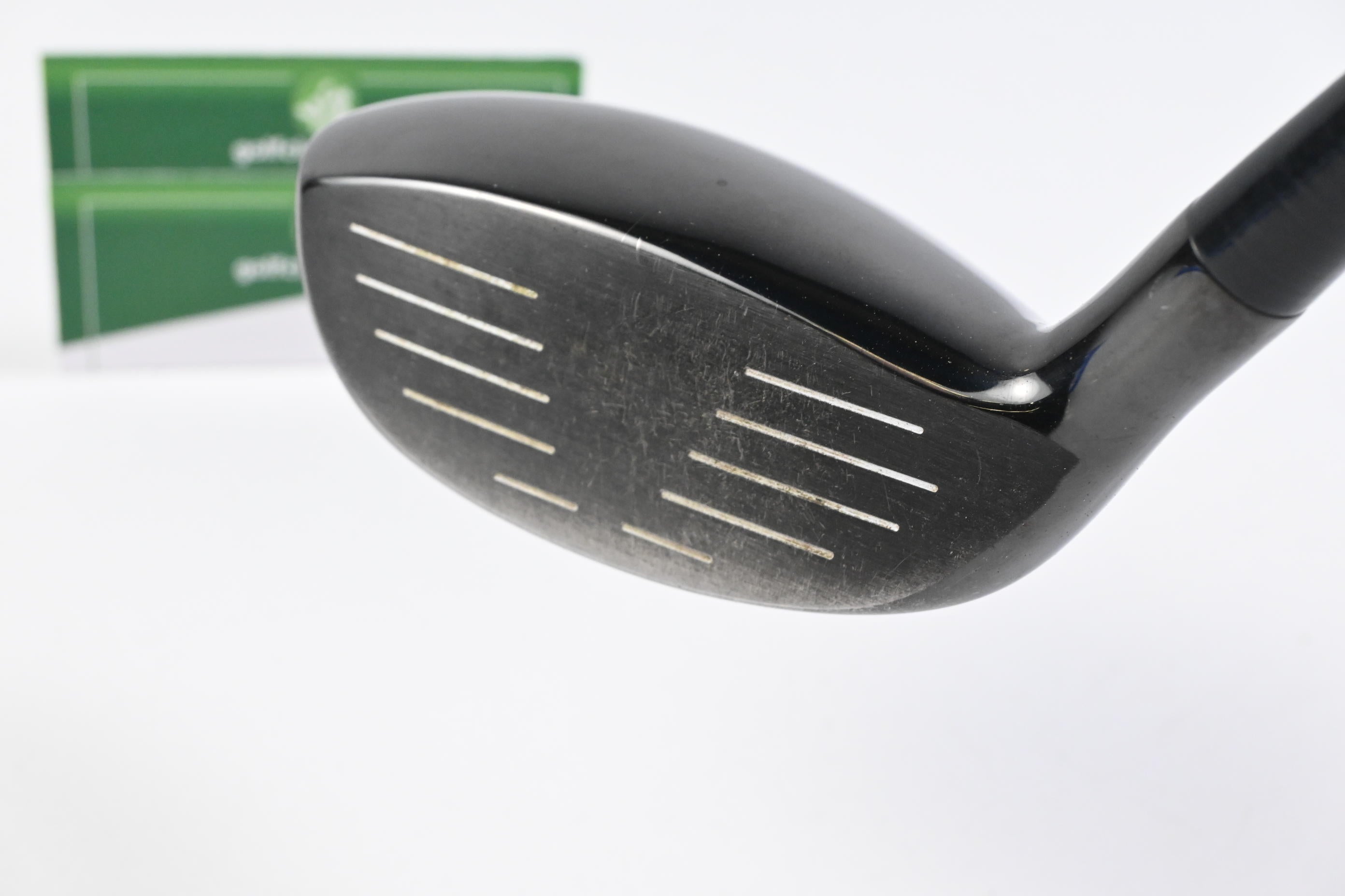 Vega VU-04 #3 Hybrid / 18 Degree / Stiff Flex Vega Shaft