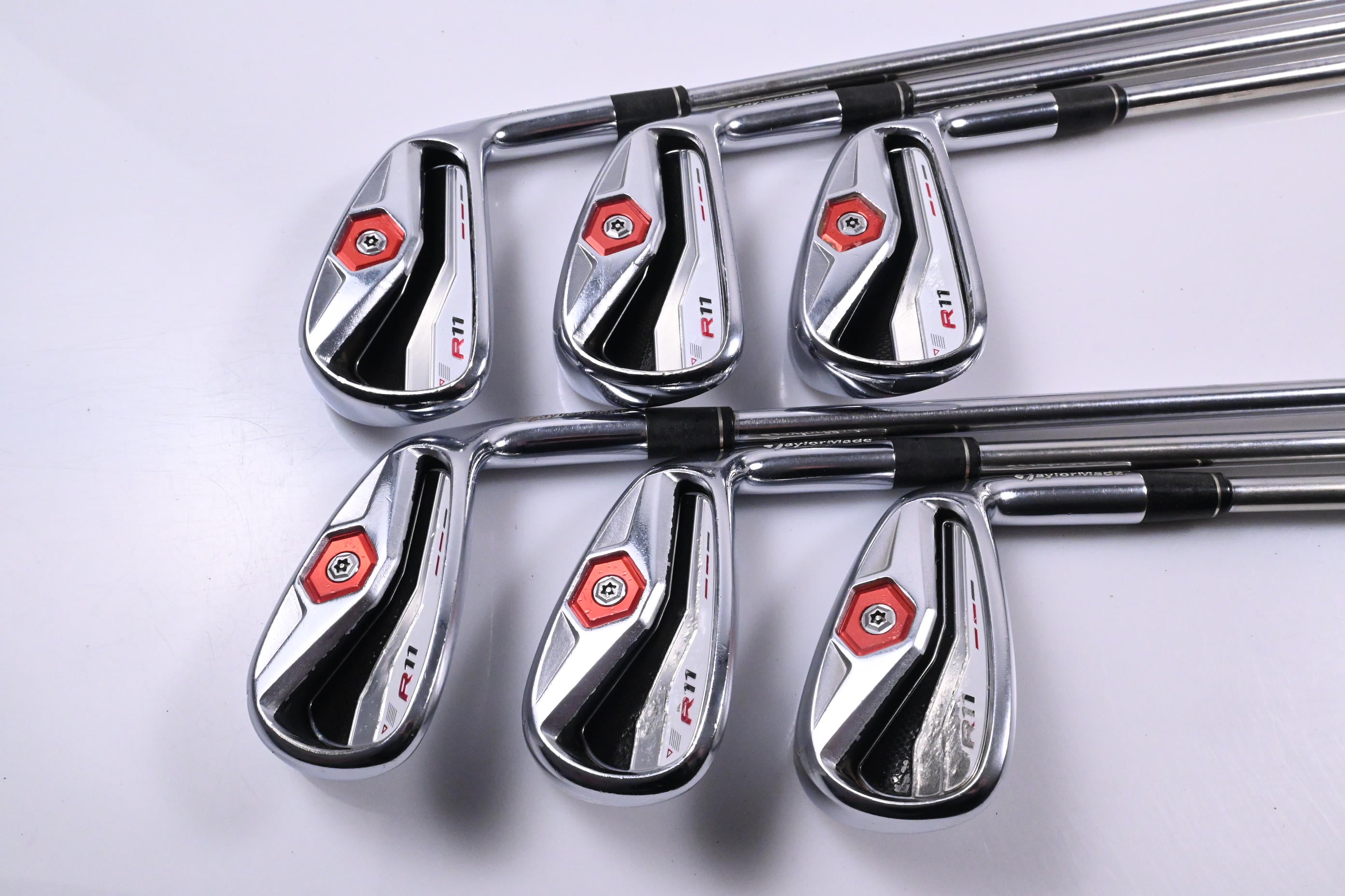 Taylormade R11 Irons / 5-PW / Regular Flex KBS Taylormade 90 Shafts
