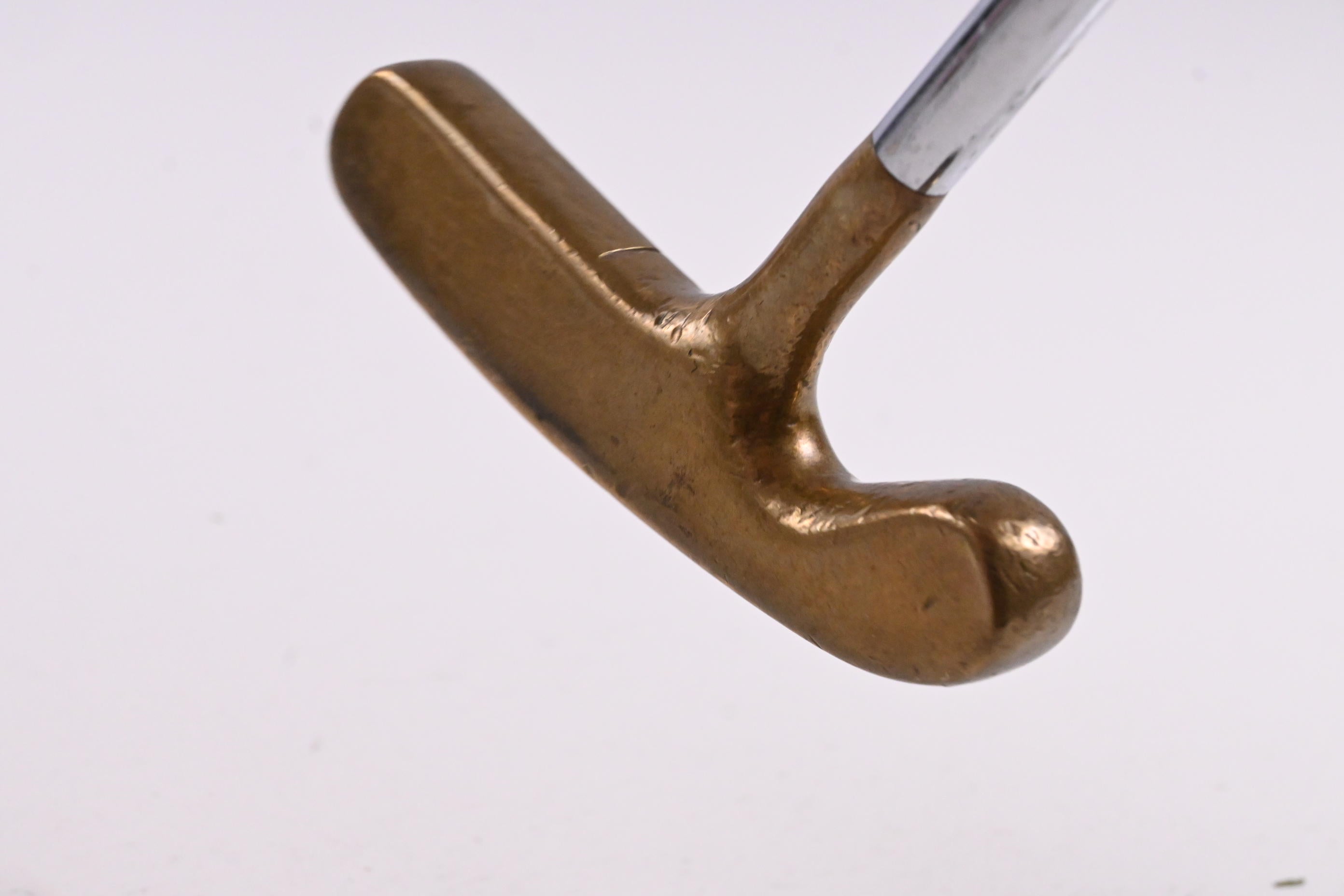 Acushnet Bullseye Putter / 36 Inch