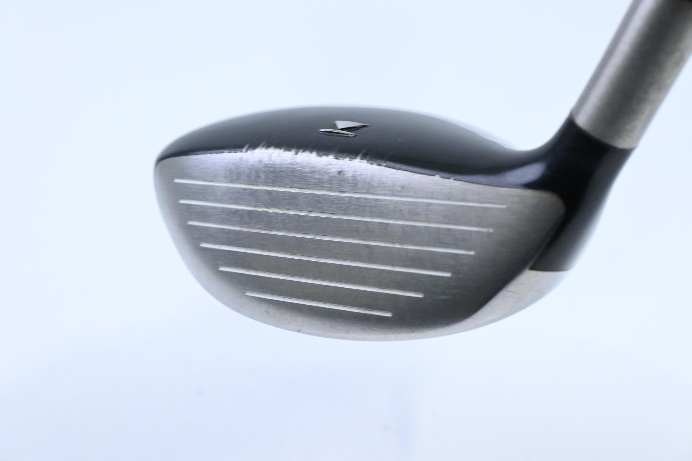 Titleist 909 F2 #3 Wood / 15.5 Degree / Stiff Flex Diamana 75 Shaft