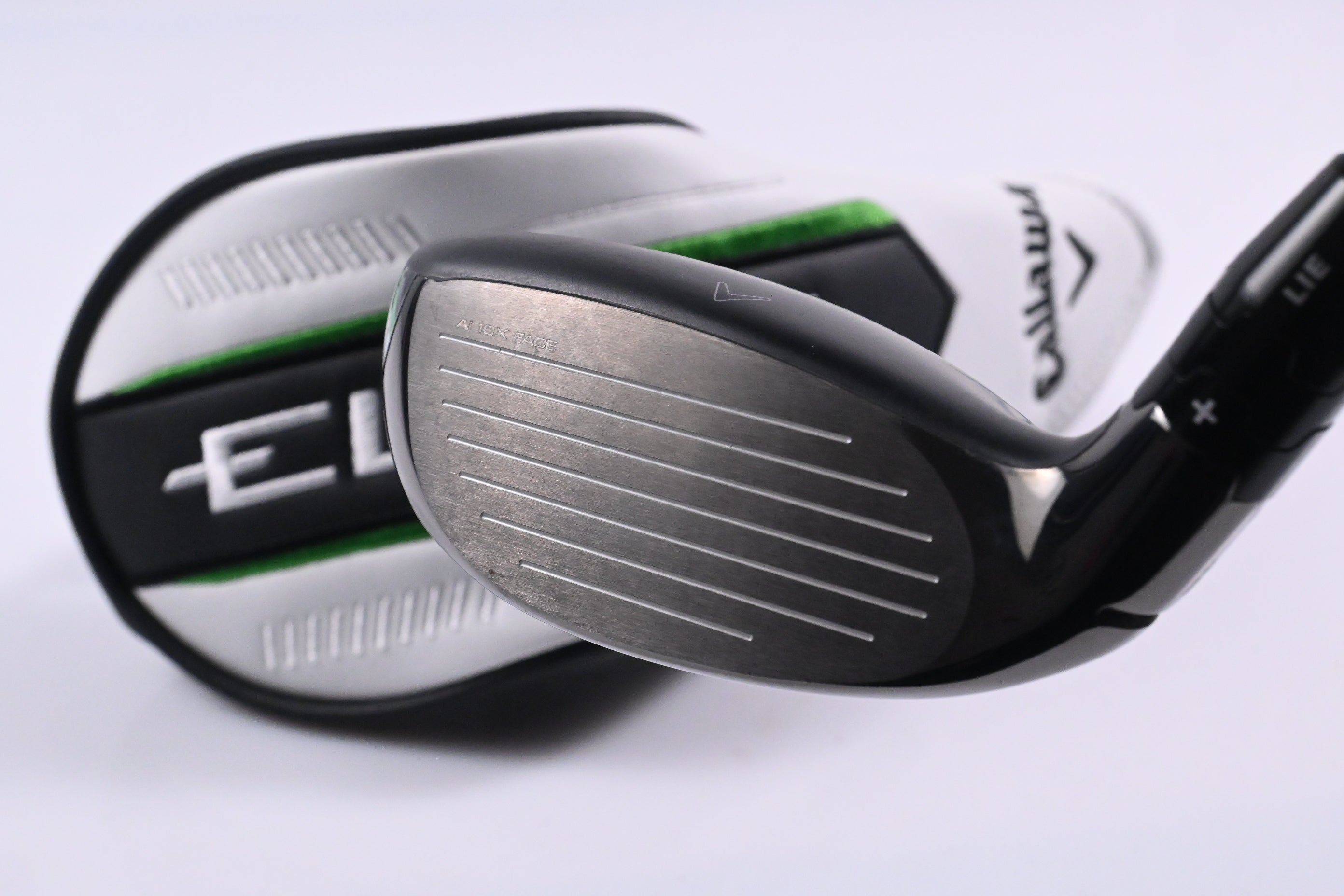 Callaway Elyte X #4 Hybrid / 21 Degree / Regular Flex Denali Charcoal 60 Shaft