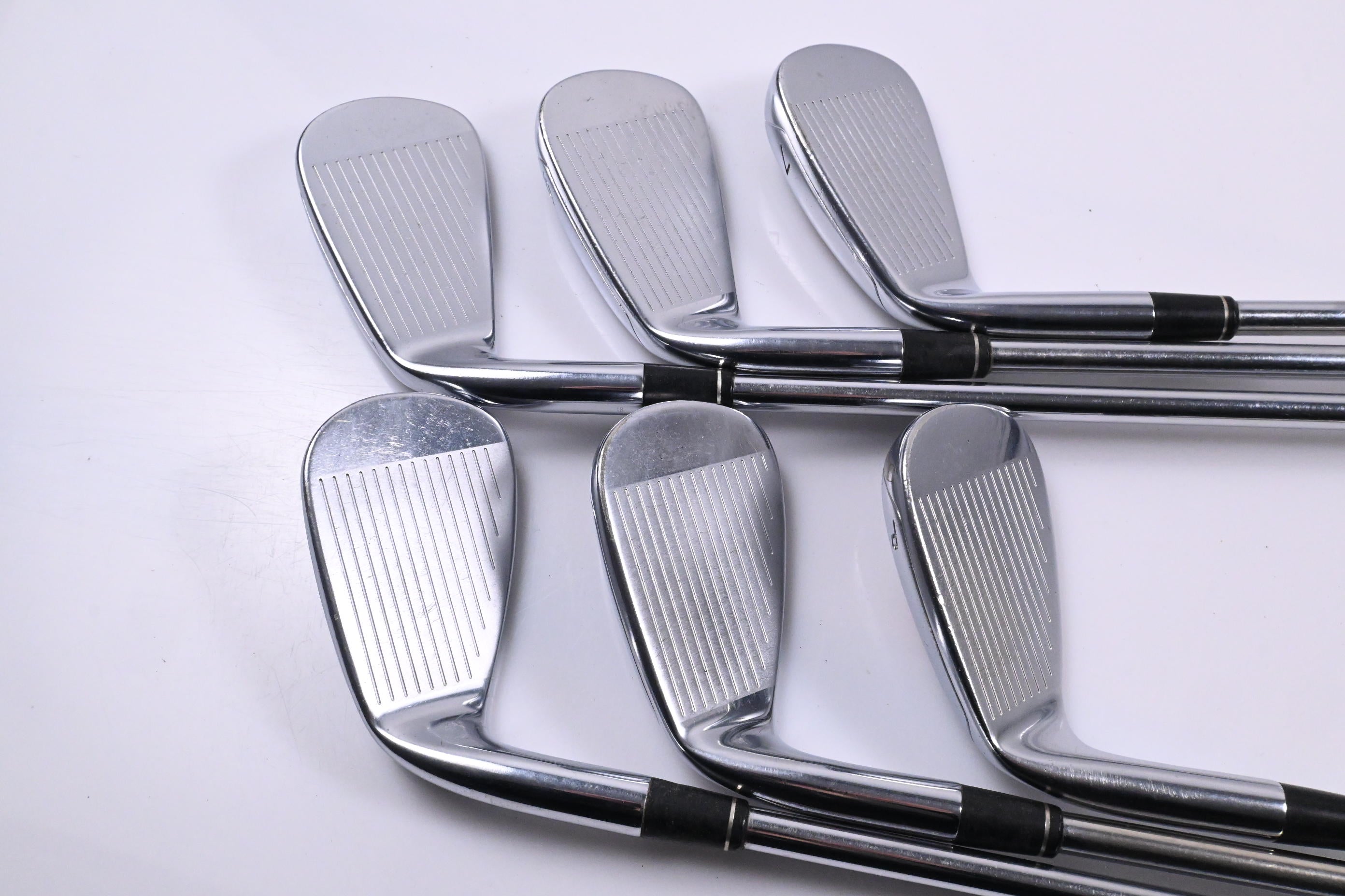 Taylormade R11 Irons / 5-PW / Regular Flex KBS Taylormade 90 Shafts
