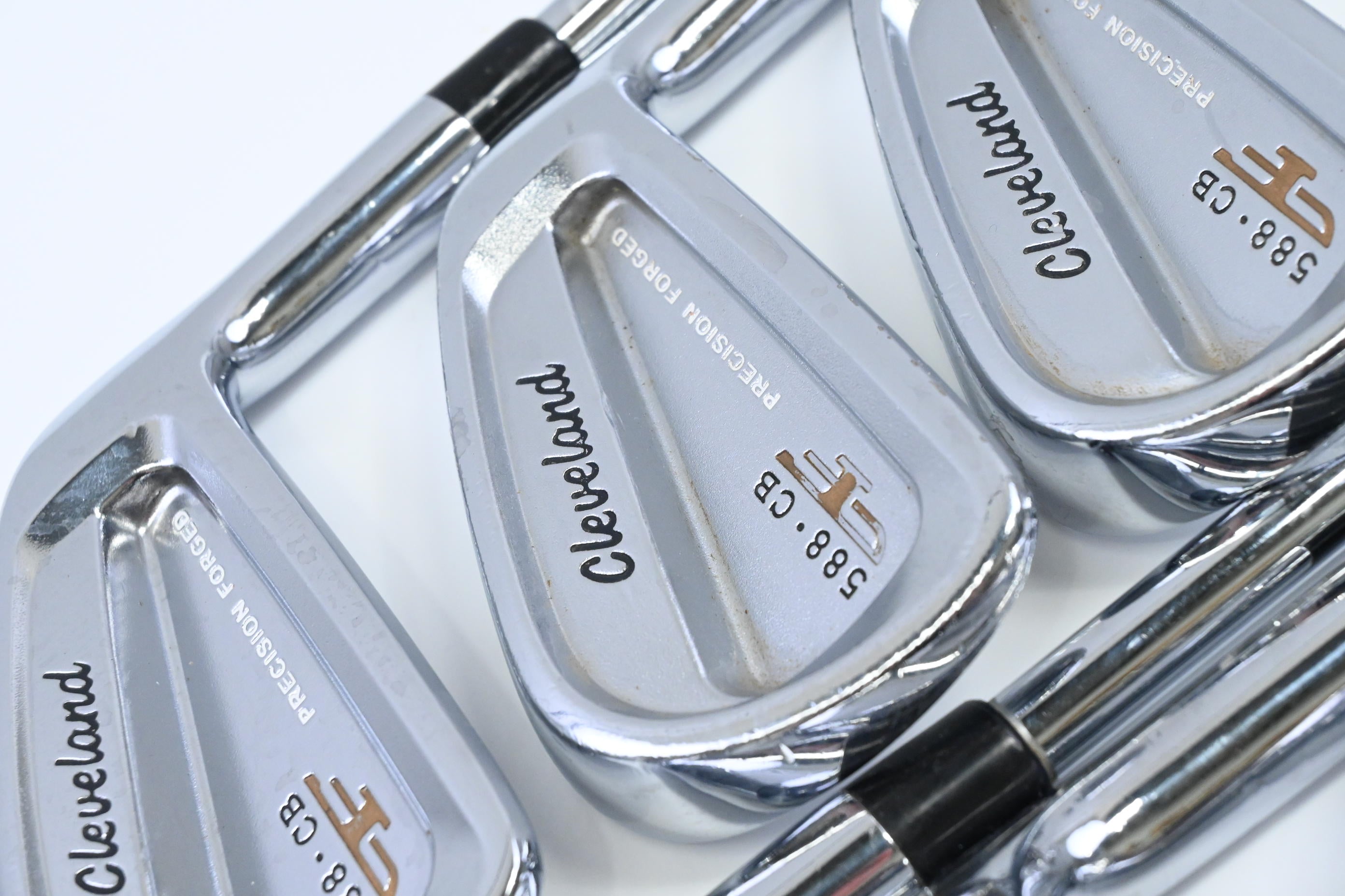 Cleveland 588 CB Forged Irons / 5-PW / Regular Flex NS Pro 840 Shafts