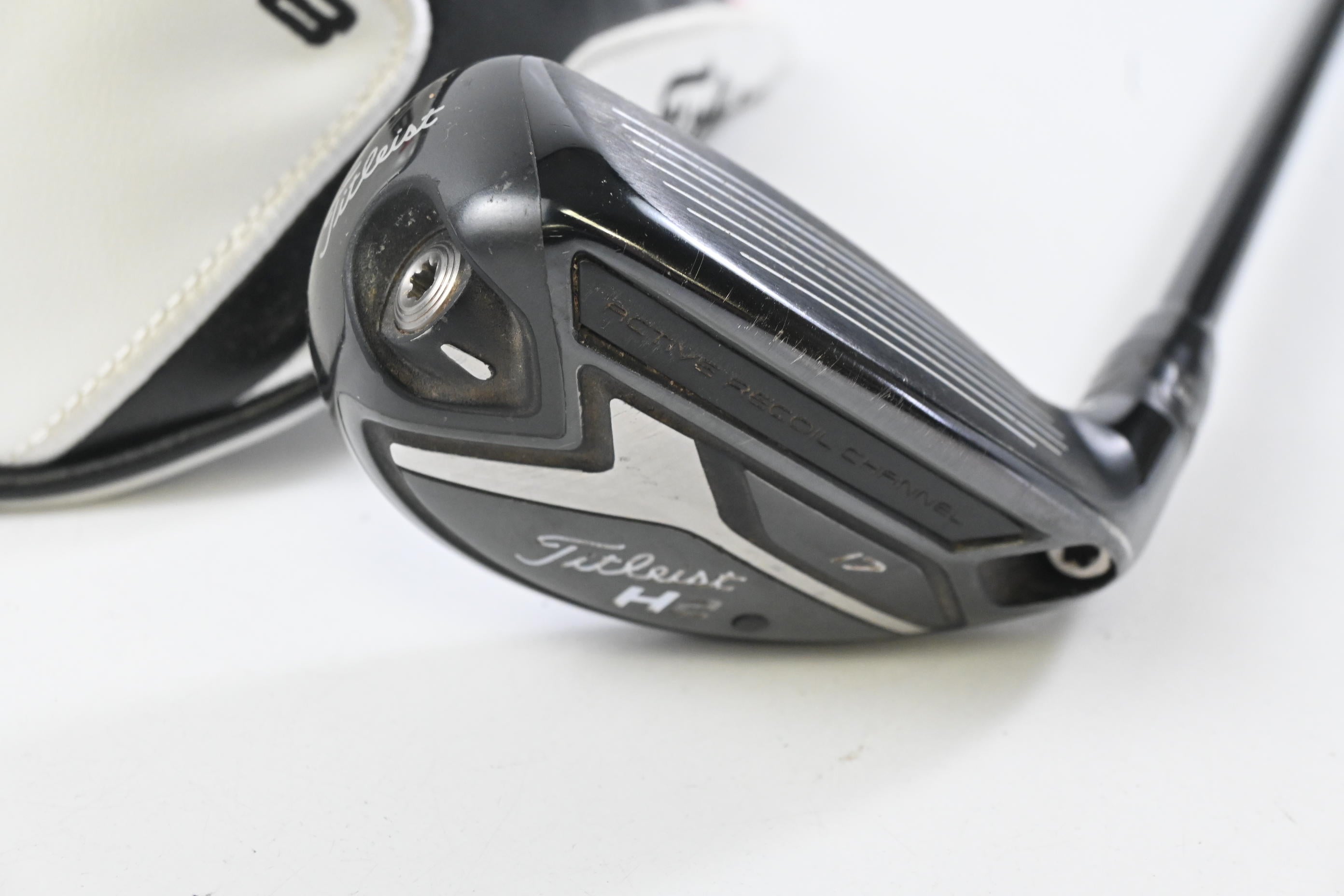Titleist 818 H2 #2 Hybrid / 17 Degree / Regular Flex Tensei CK Blue 70 Shaft
