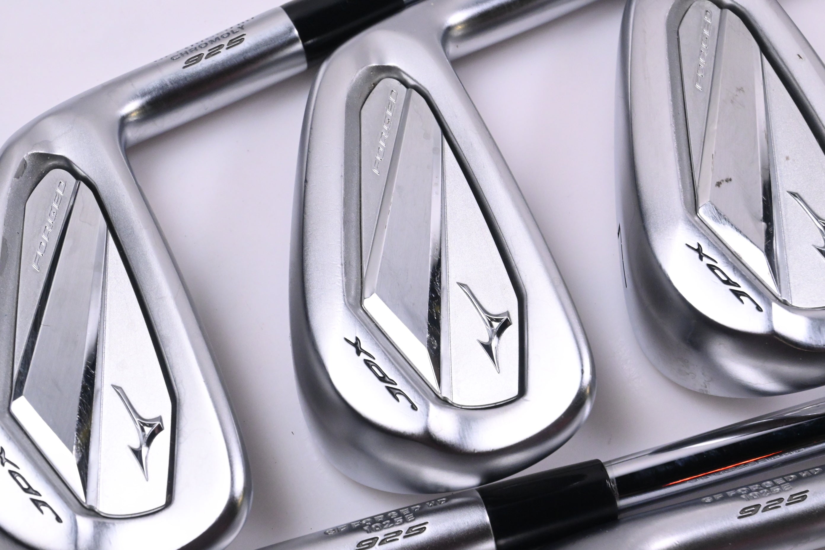 Mizuno JPX 925 Forged Irons / 5-PW / Regular Flex N.S.Pro Modus³ Tour 105 Shafts