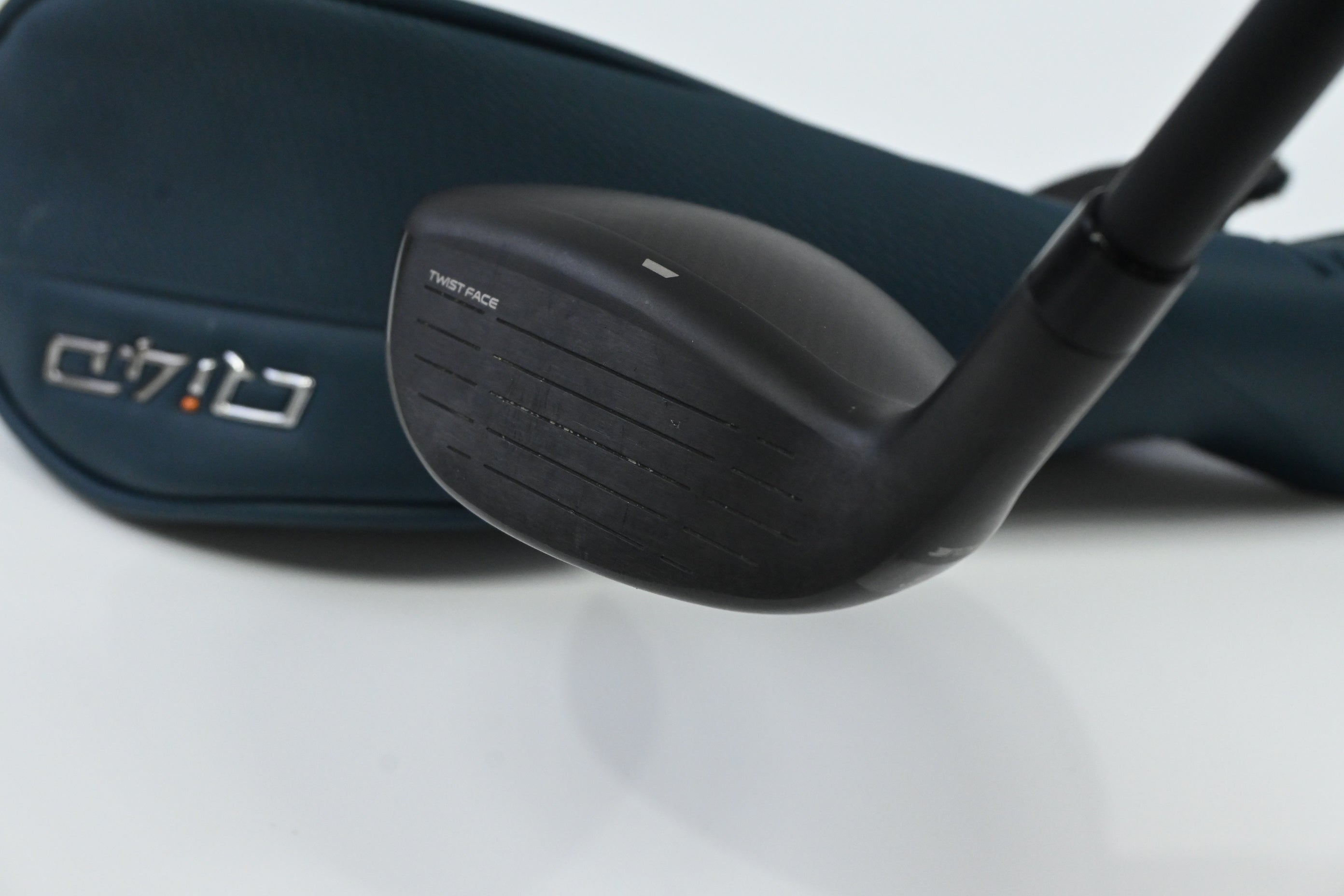 Taylormade Qi4D Max #5 Hybrid / 26 Degree / Regular Flex Reax KBS White 50