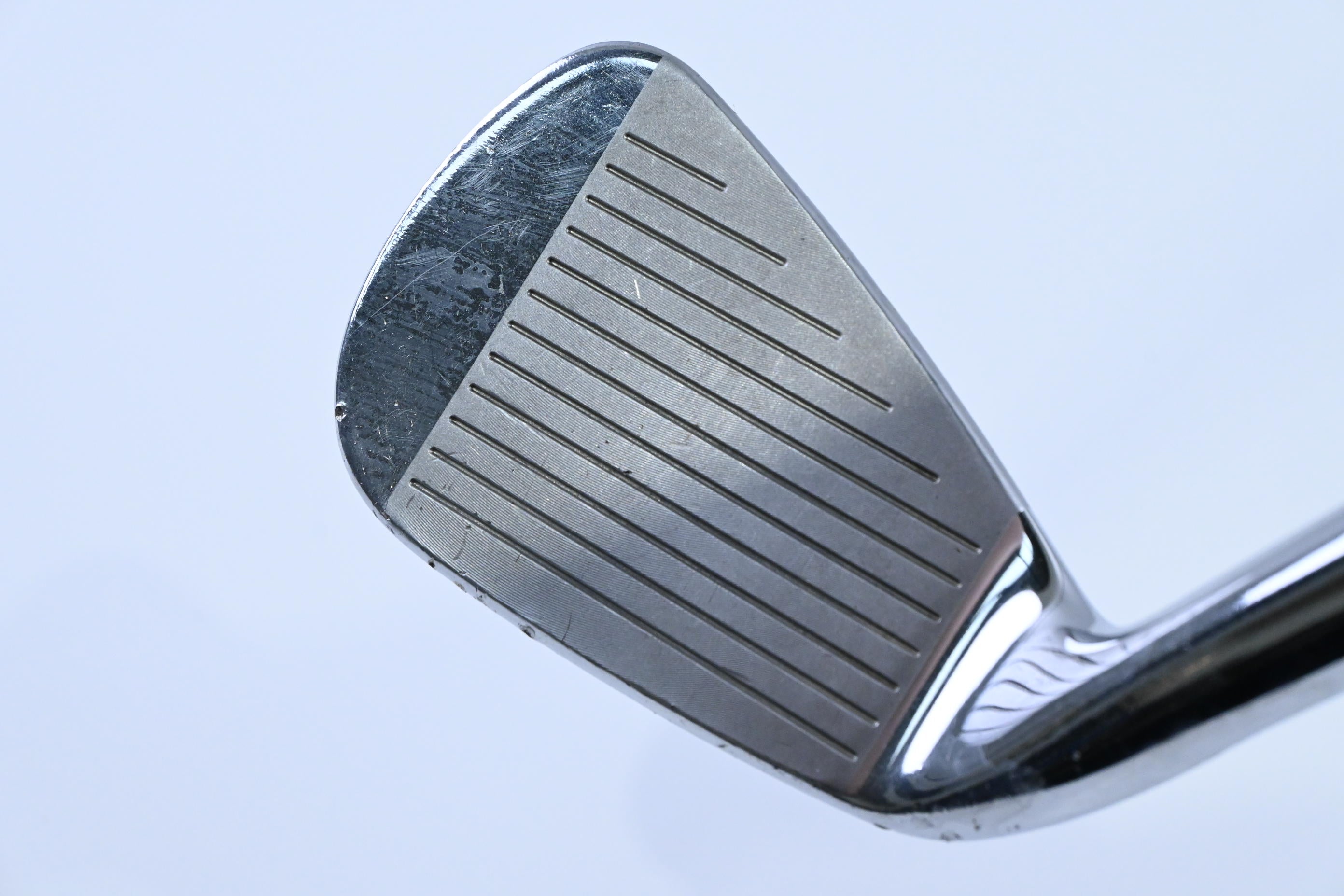 Wilson Staff Model CB 2024 #7 Iron / Stiff Flex Dynamic Gold MID 115 S300