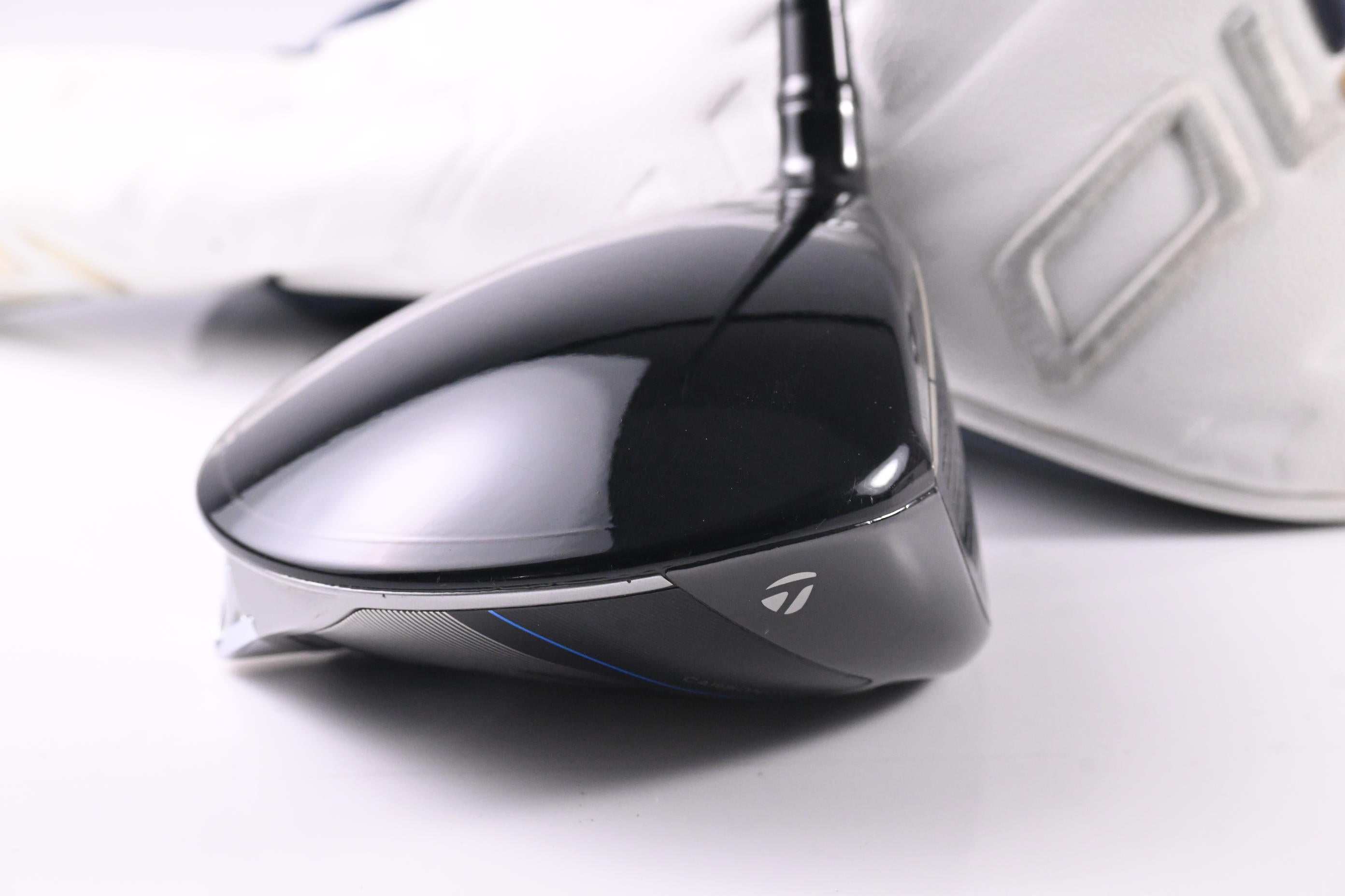 Taylormade Qi10 LS Driver / 10.5 Degree / Stiff Flex Ventus TR Blue 5 Shaft