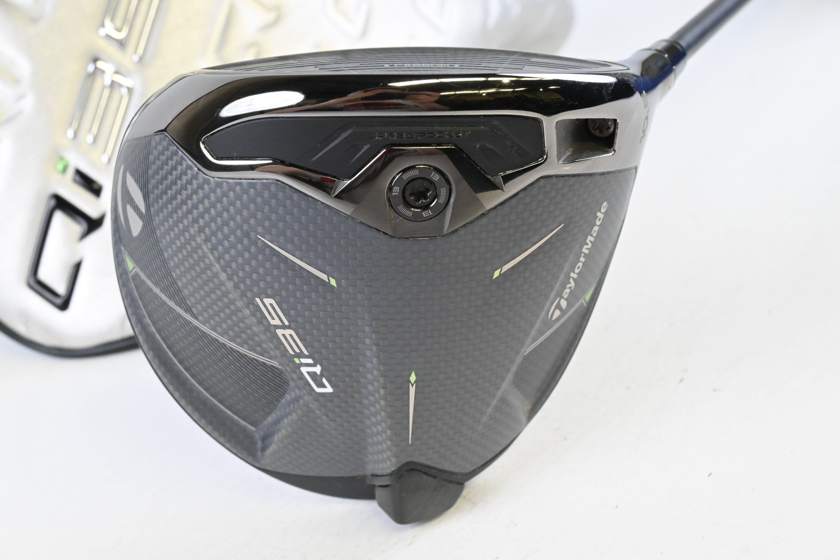 Taylormade Qi35 Driver / 10.5 Degree / Stiff Flex Fujikura Ventus Blue 5 Shaft