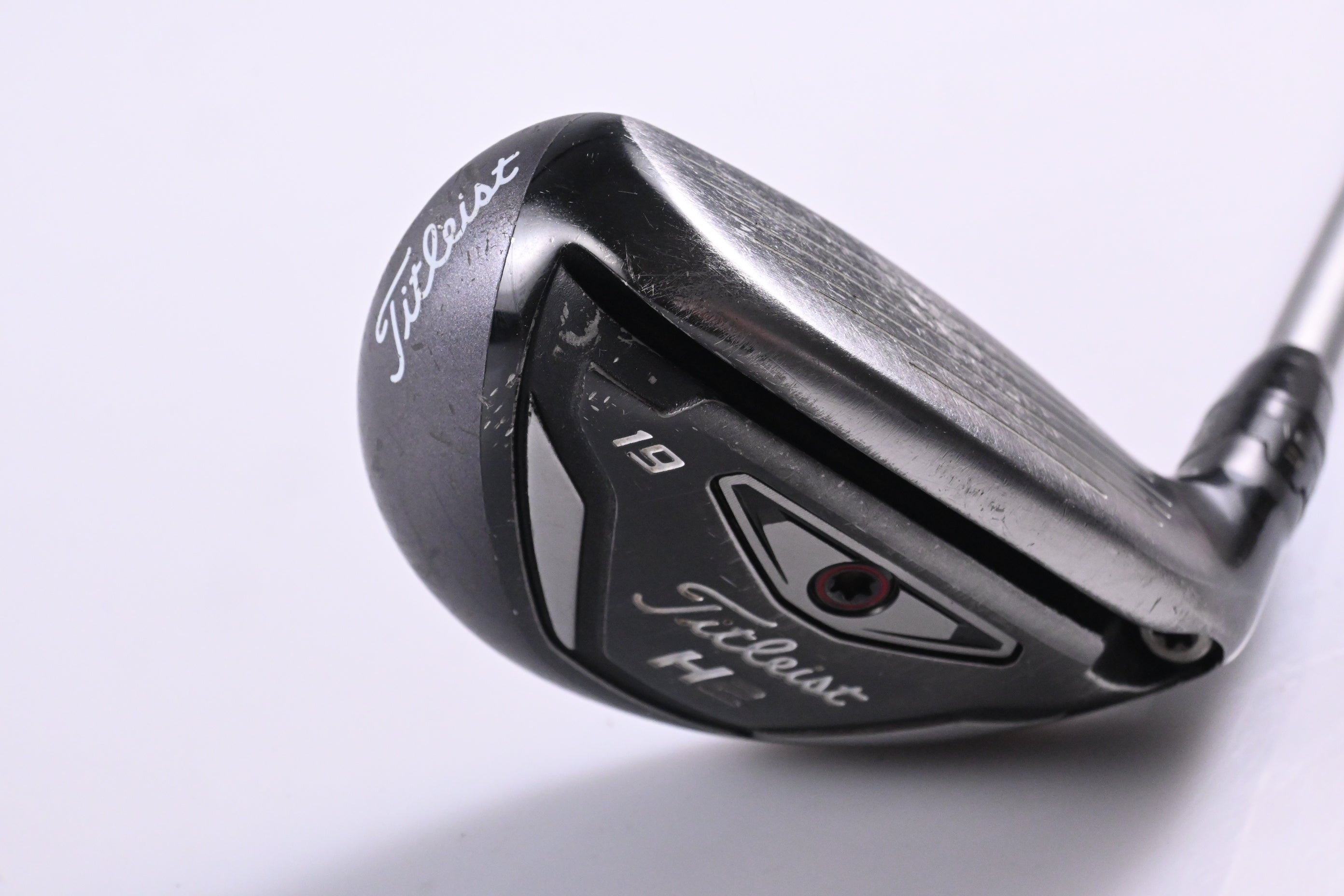 Titleist 816 H2 #3 Hybrid / 19 Degree / Regular Flex Diamana Red M+ 70 Shaft