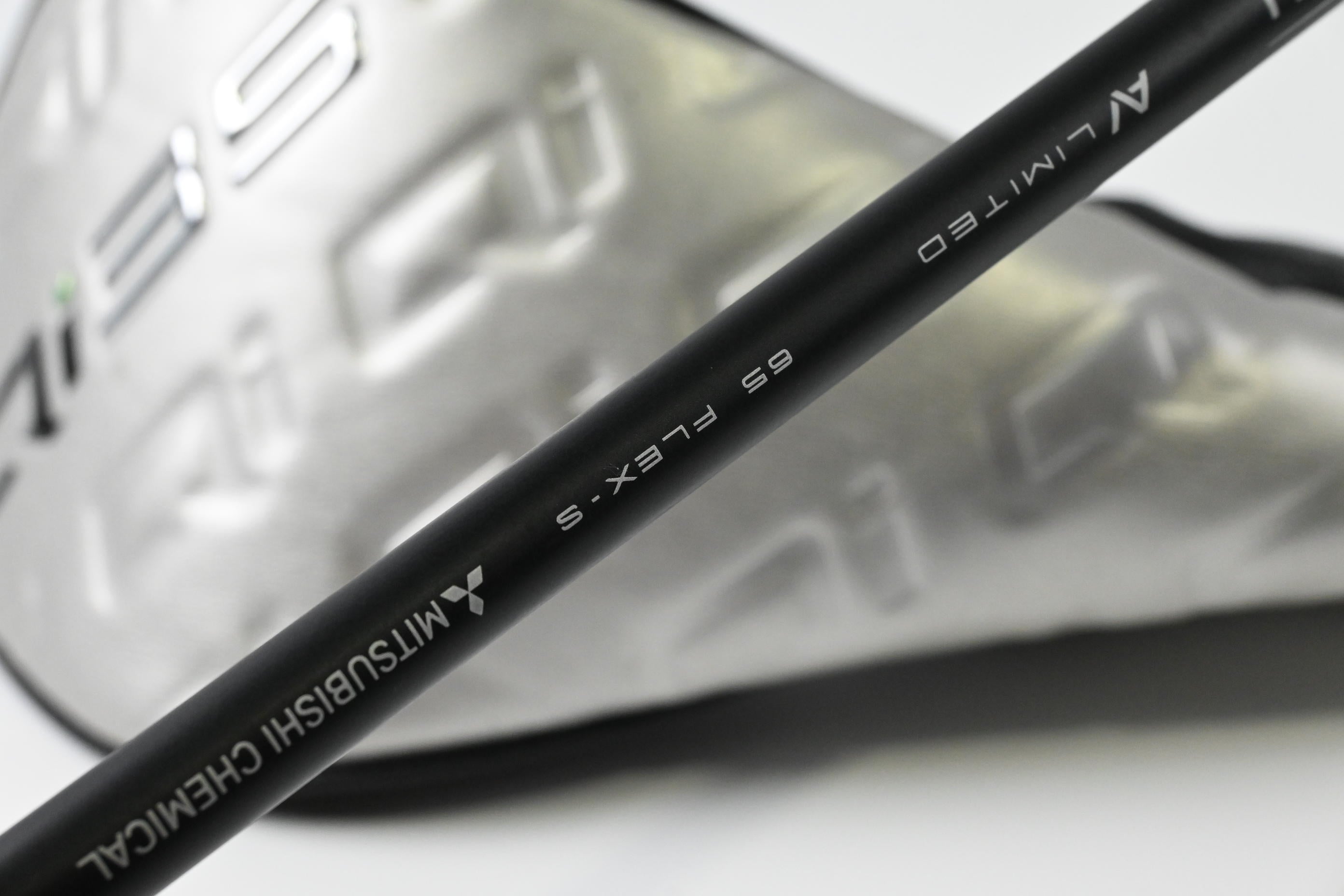 Taylormade Qi35 LS Driver / 9 Degree / Stiff Flex Tensei AV Limited Blue 65