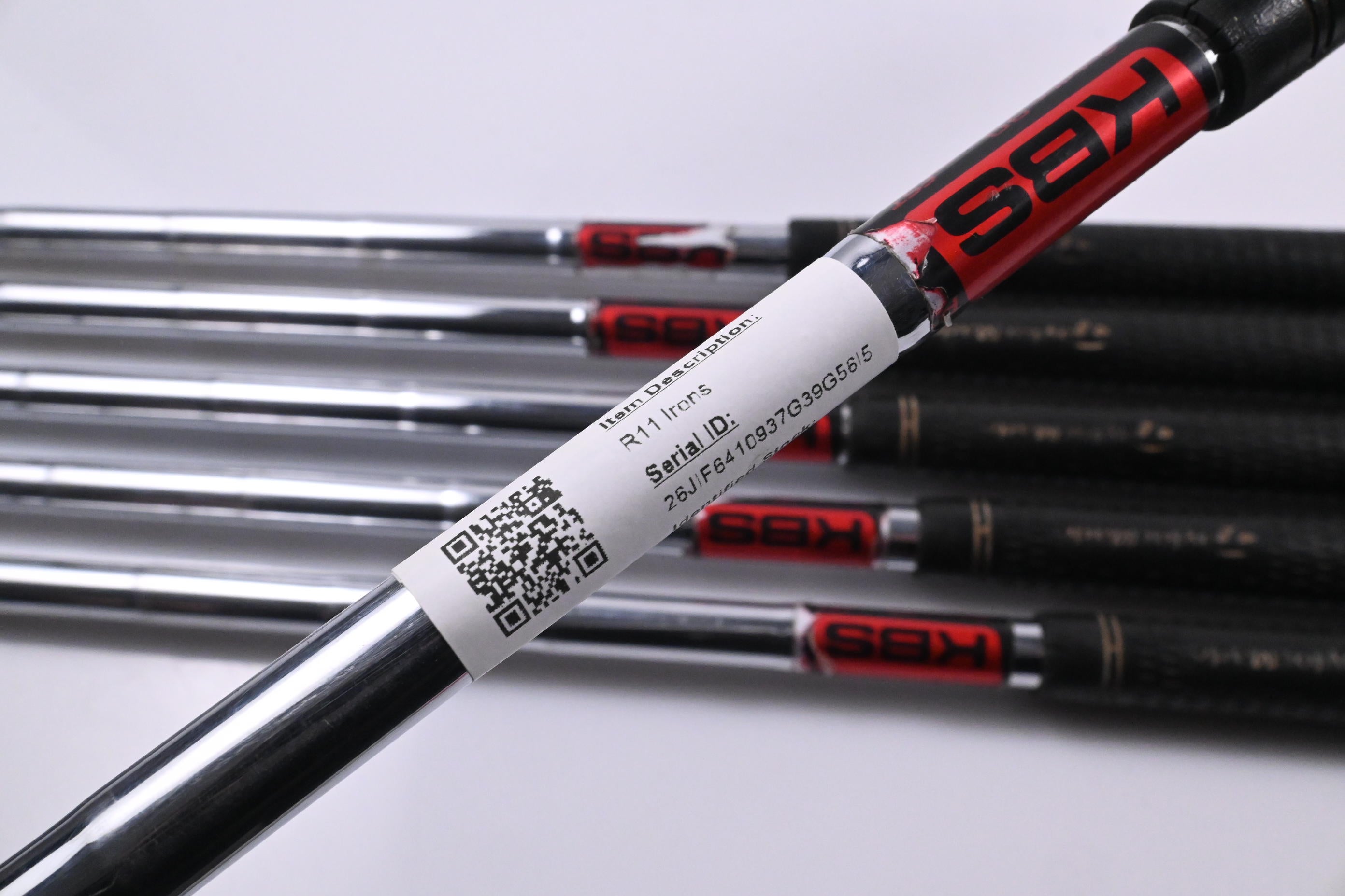 Taylormade R11 Irons / 5-PW / Regular Flex KBS Taylormade 90 Shafts