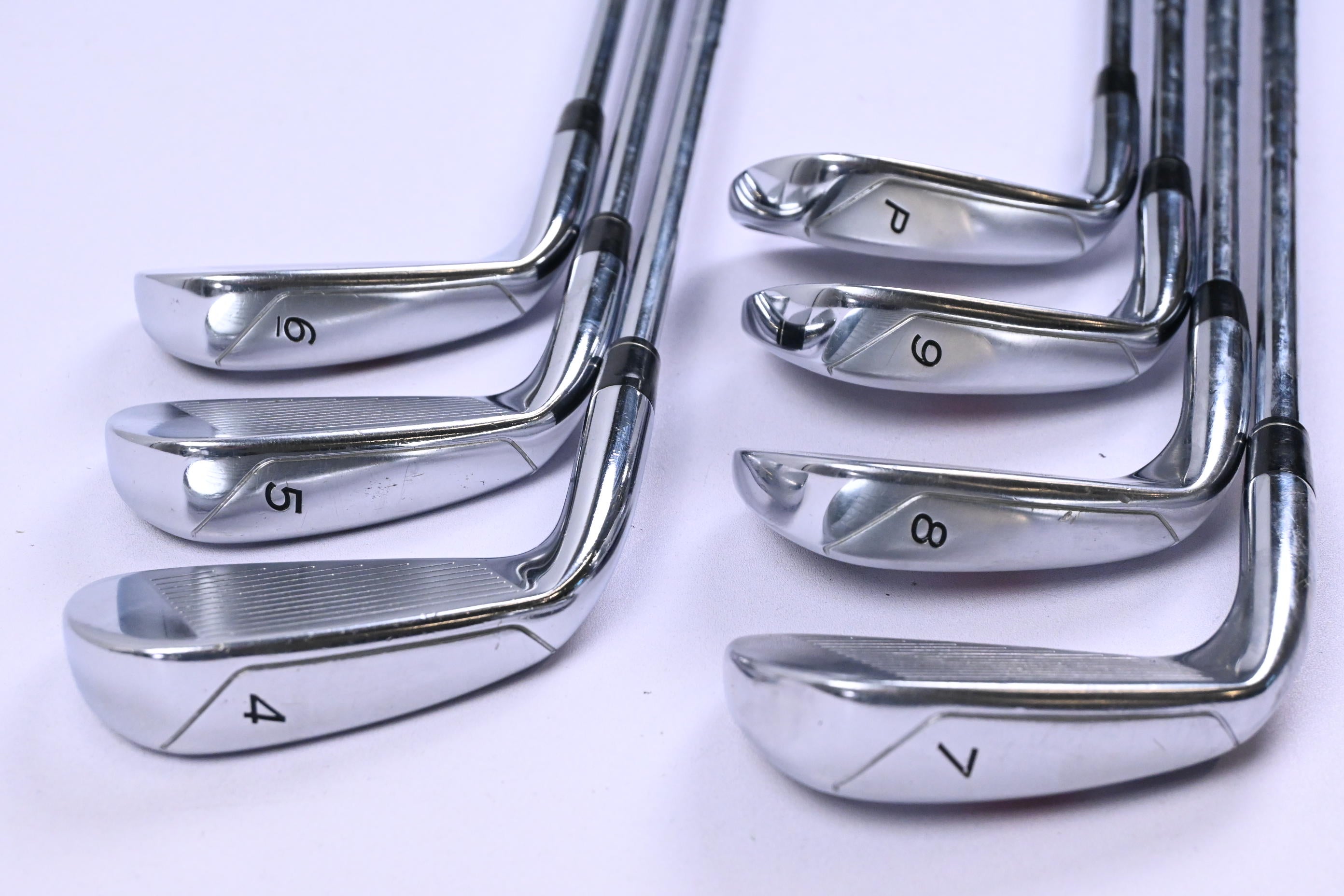 Taylormade R11 Irons / 4-PW / Regular Flex Steel Shafts
