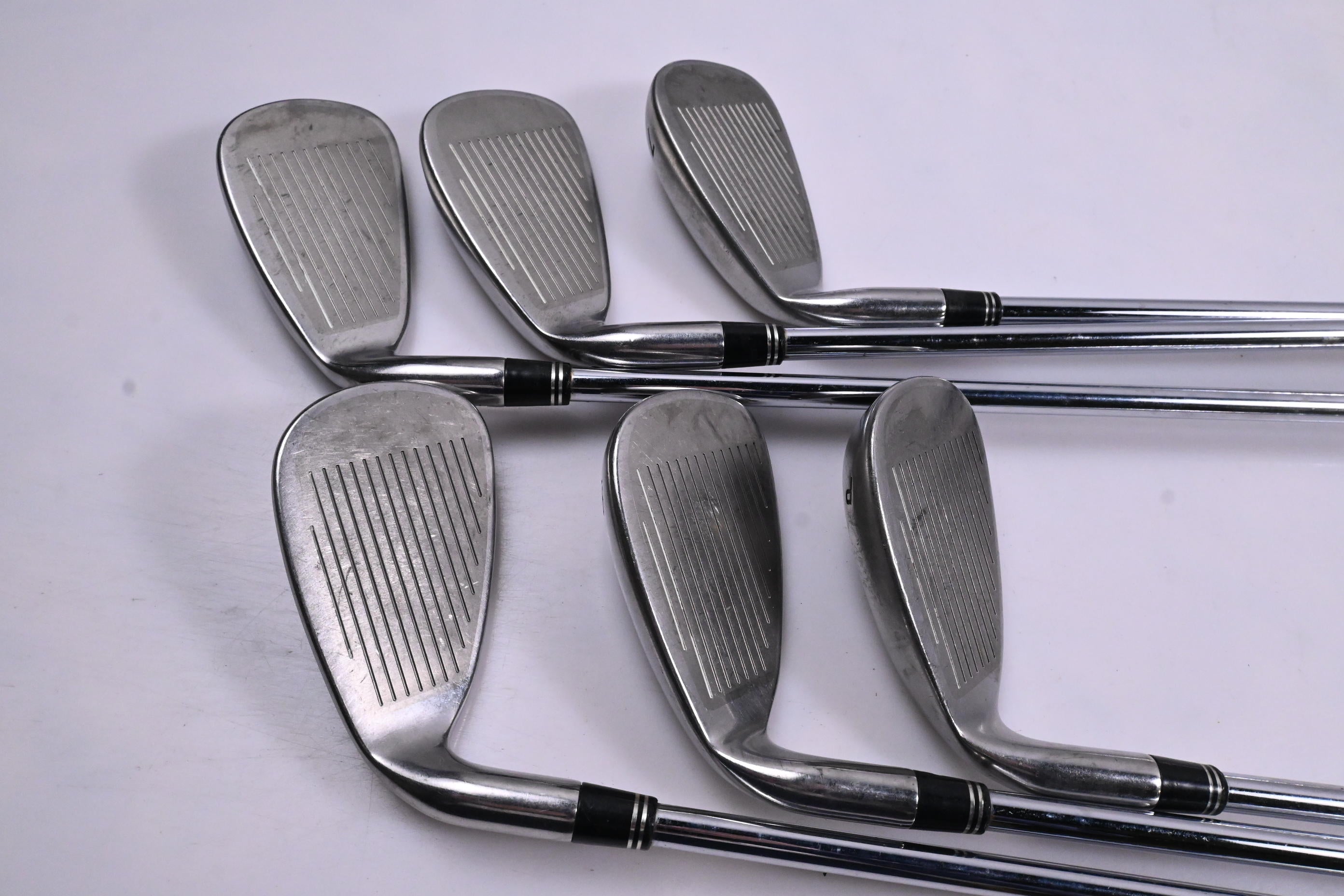 Taylormade R7 XD Irons / 5-PW / Regular Flex Taylormade Shafts