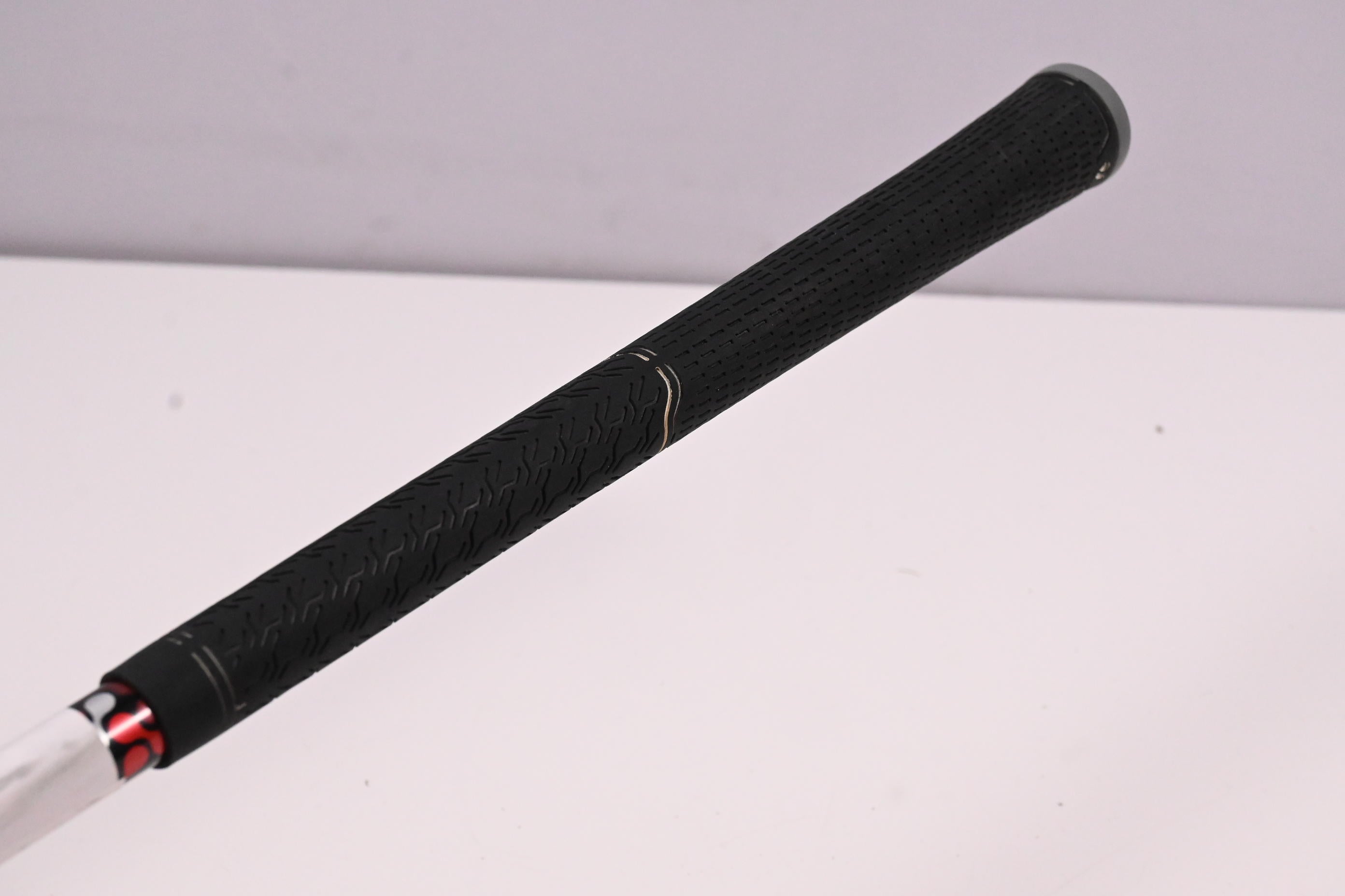 Fujikura Atmos Red 5 Driver Shaft / Stiff Flex / Taylormade 2nd Gen