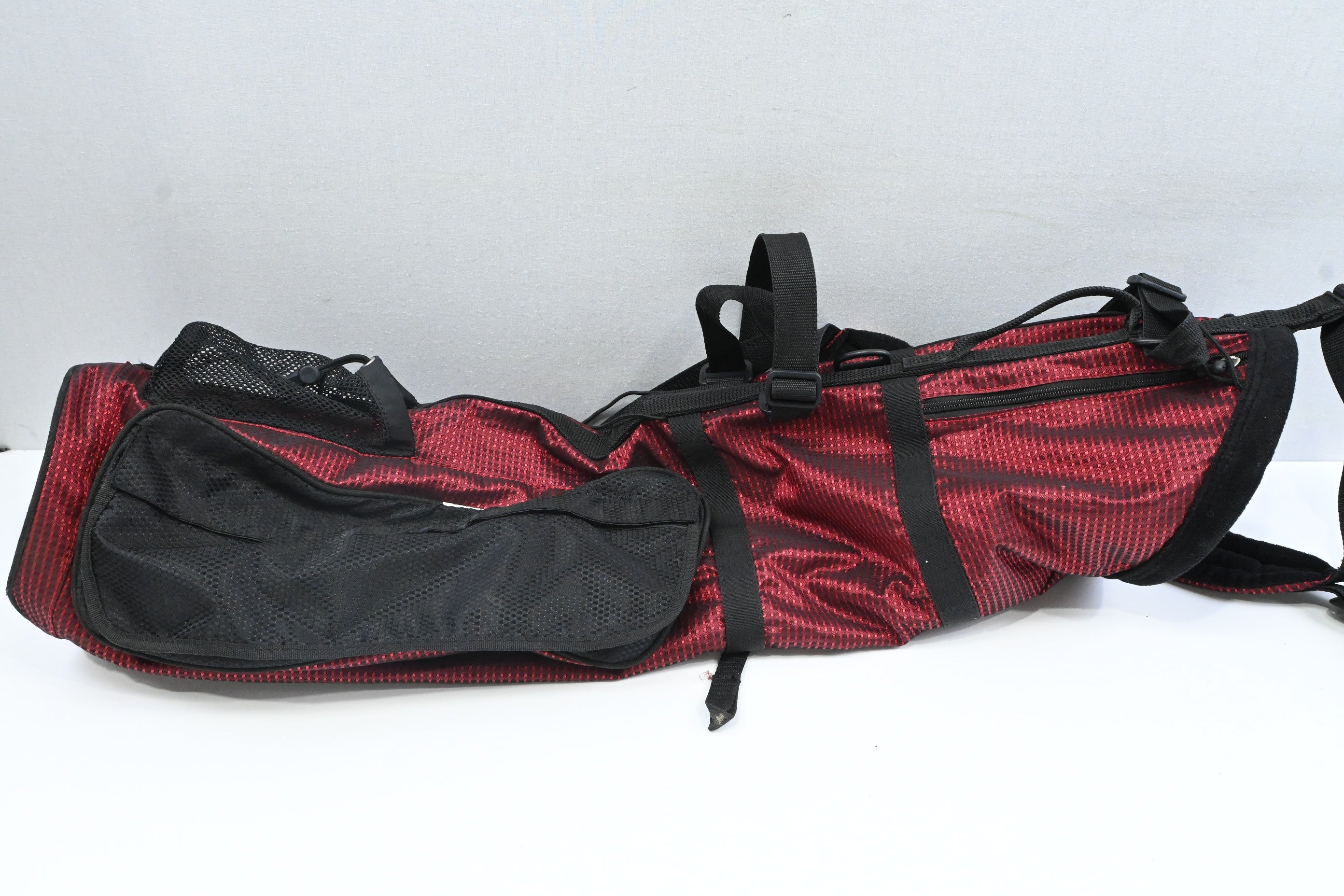 Sun Mountain X-Strap Pencil Bag / 2-Way Divider / Red, Black
