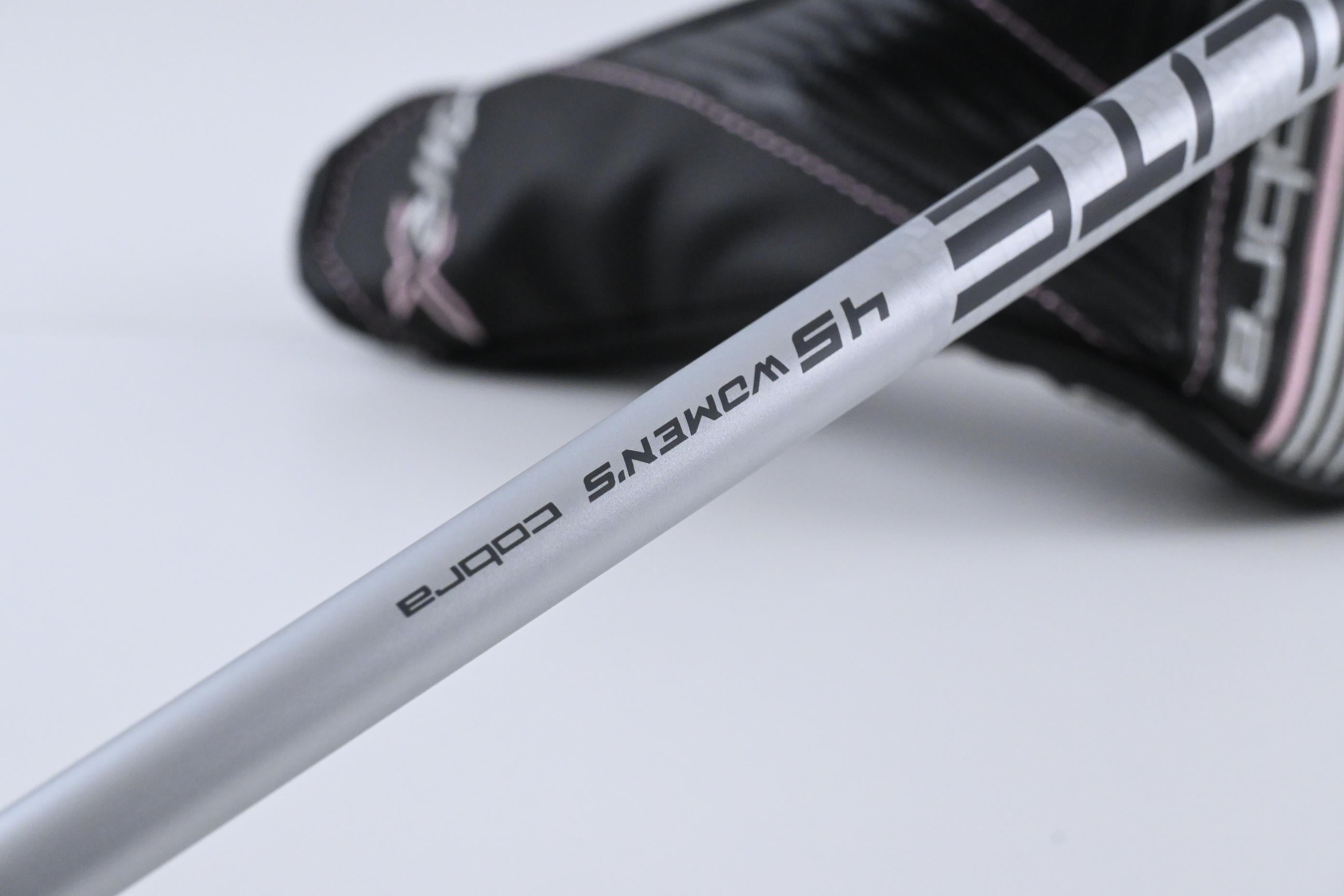Ladies Cobra Air-X #4 Hybrid / 23 Degree / Ladies Flex Cobra Ultralite 45 Shaft