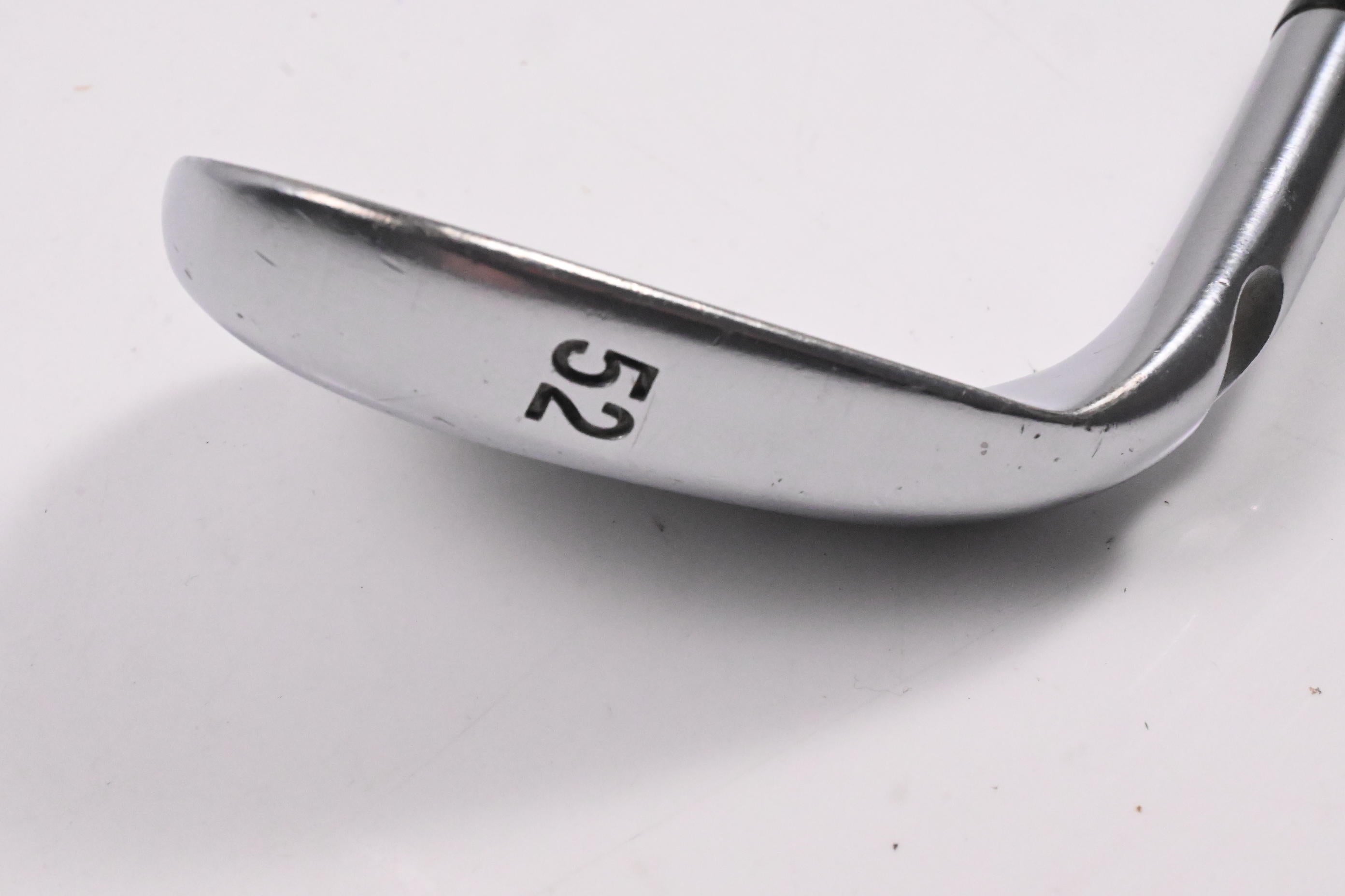 Ping Tour-W Gap Wedge / 52 Degree / White Dot / Wedge Flex Dynamic Gold Shaft