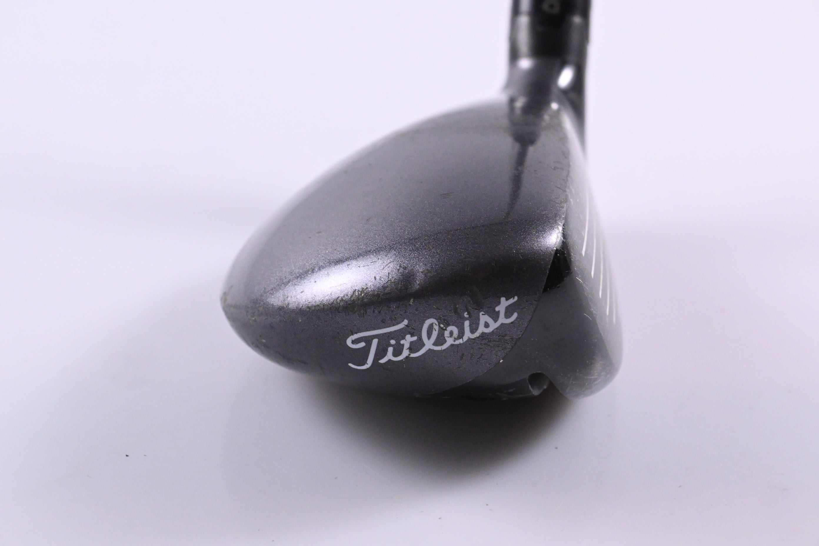 Titleist 816 H2 #3 Hybrid / 19 Degree / Regular Flex Diamana Red M+ 70 Shaft