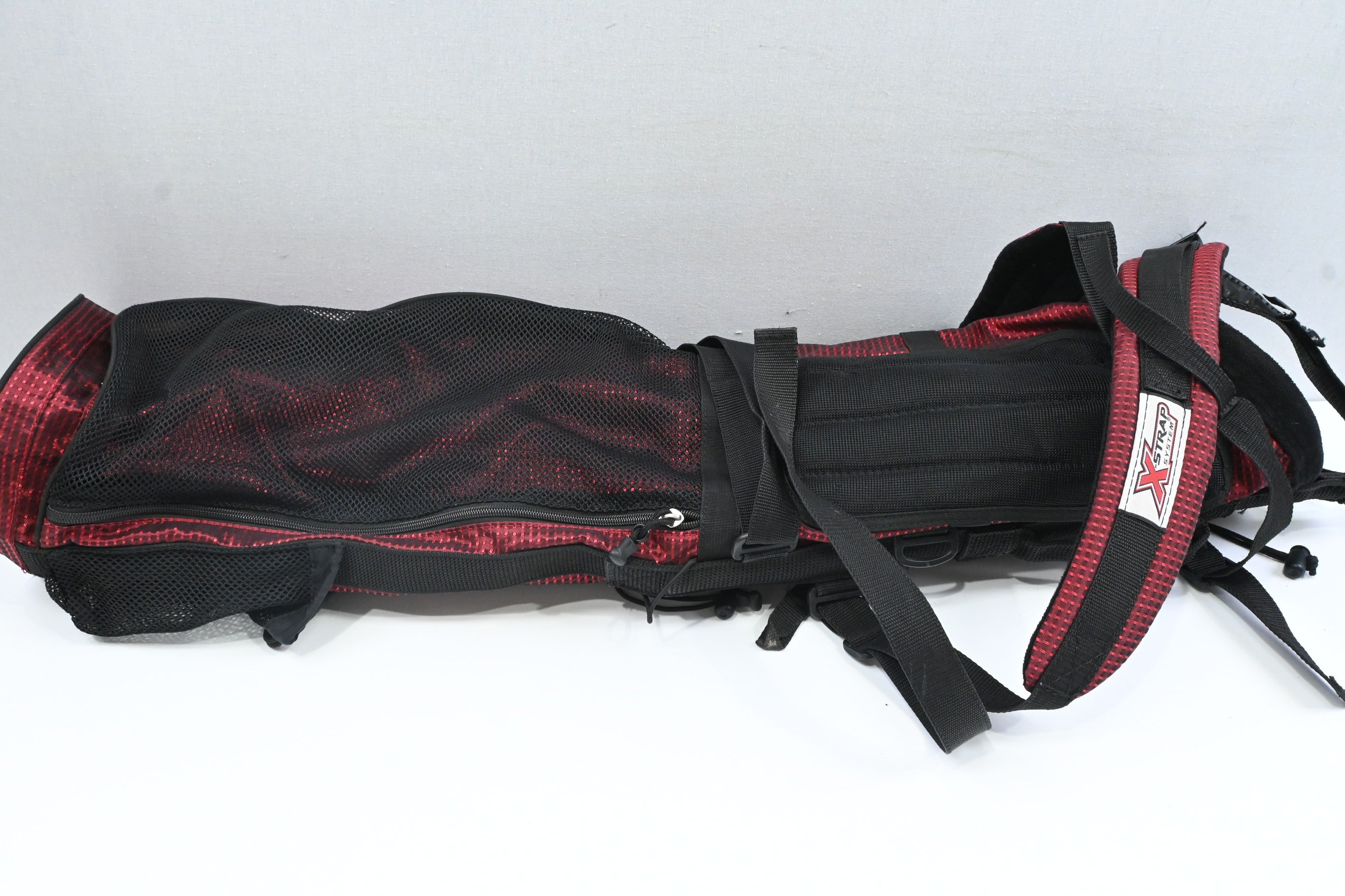 Sun Mountain X-Strap Pencil Bag / 2-Way Divider / Red, Black