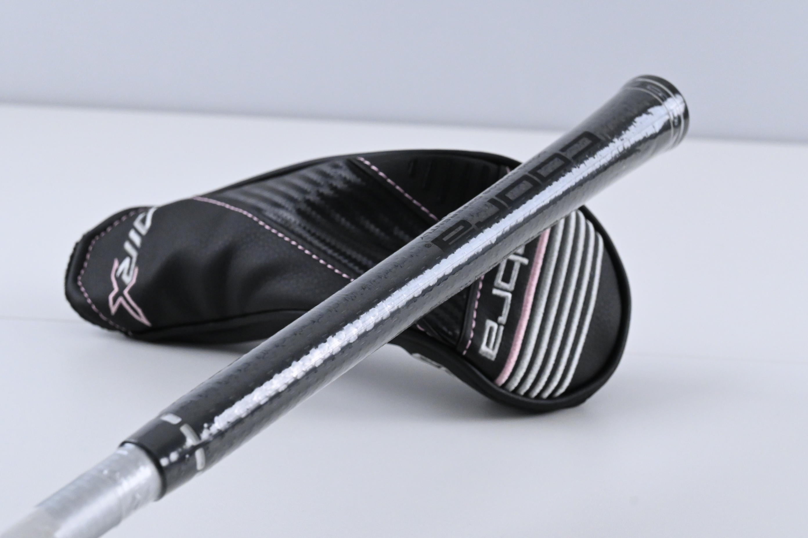 Ladies Cobra Air-X #4 Hybrid / 23 Degree / Ladies Flex Cobra Ultralite 45 Shaft